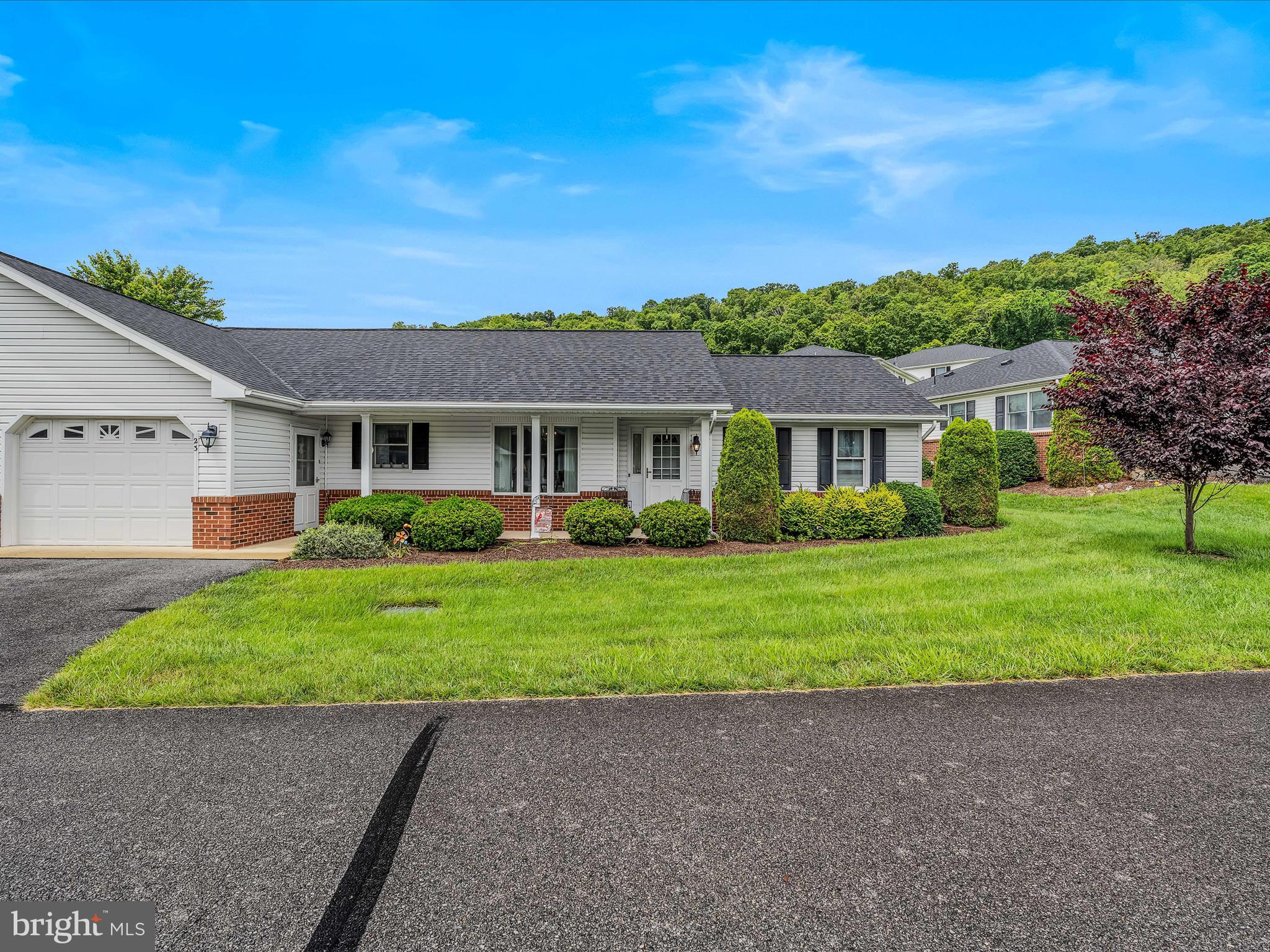 BERKELEY GARDENS - Residential