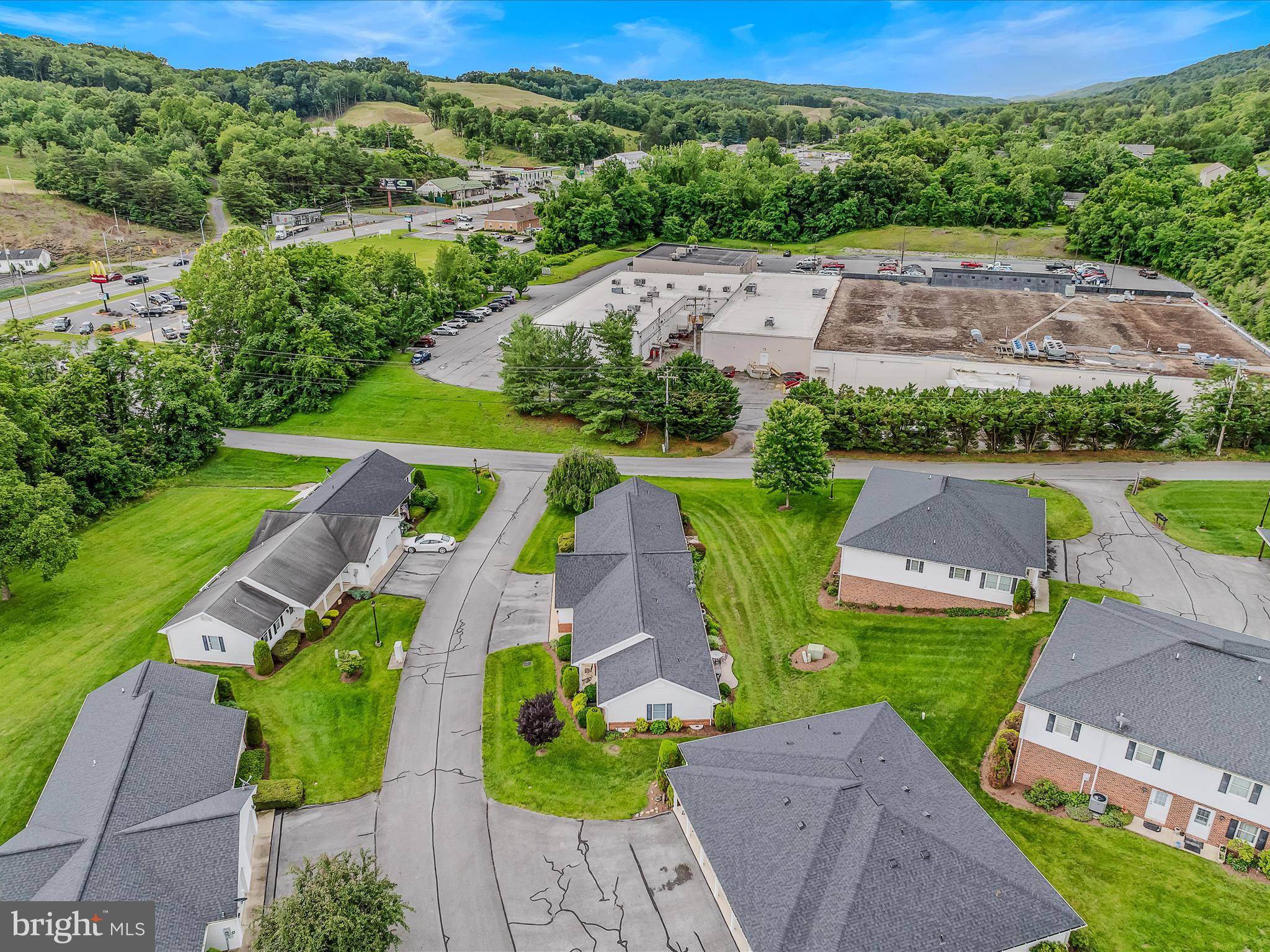 BERKELEY GARDENS - Residential