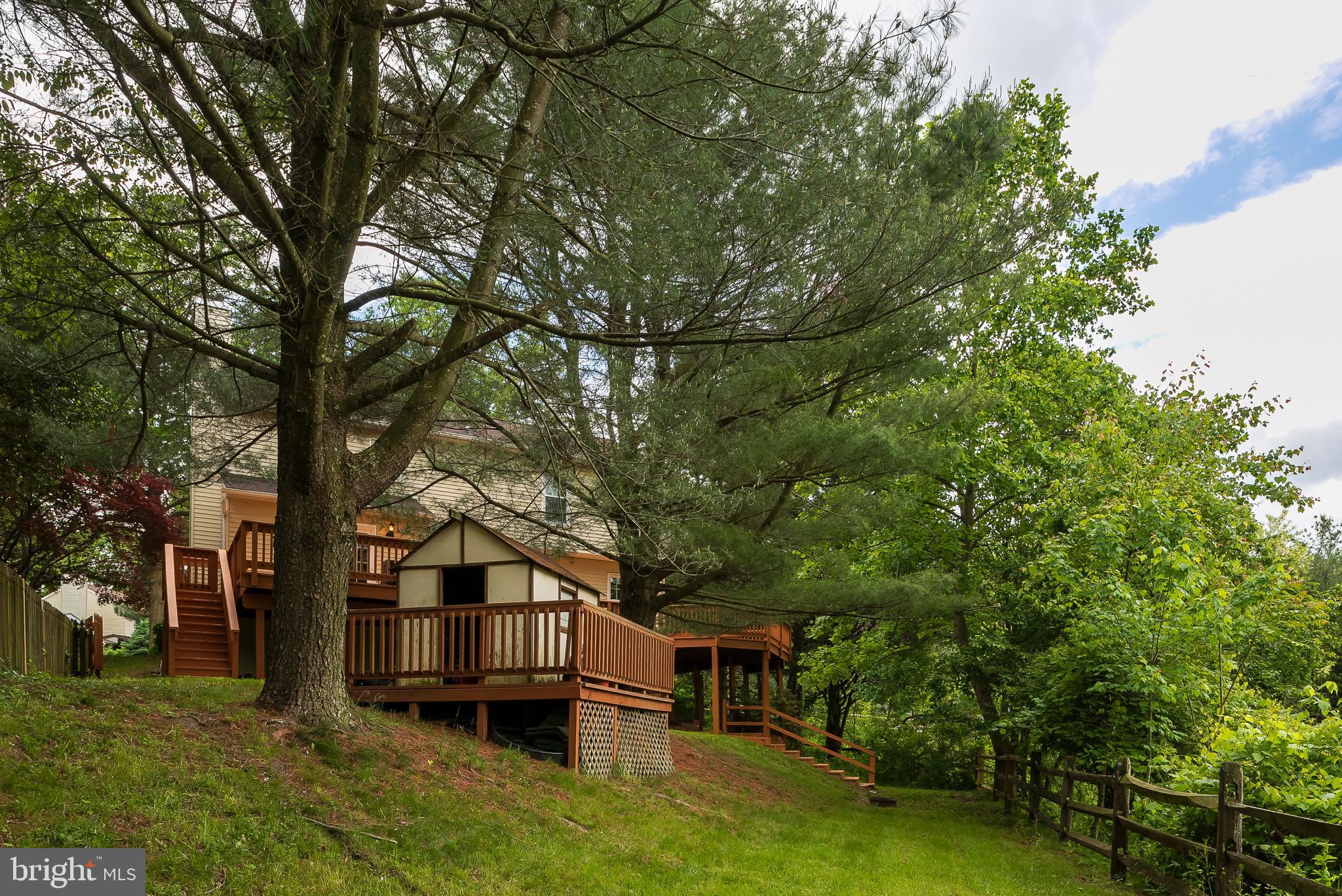 BEECH CREEK - Residential