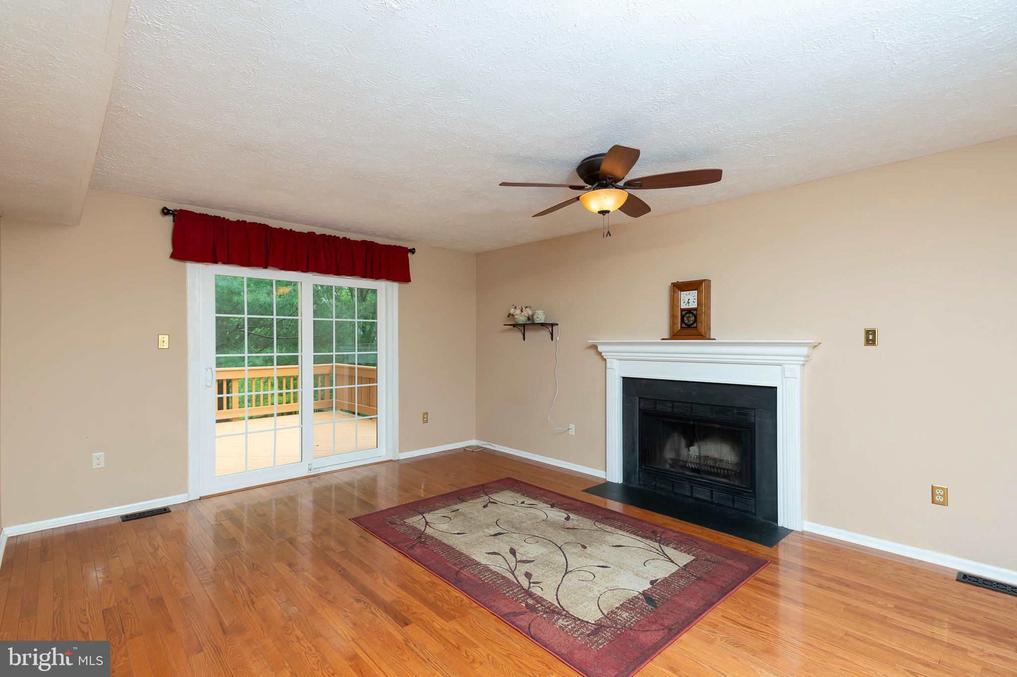 BEECH CREEK - Residential