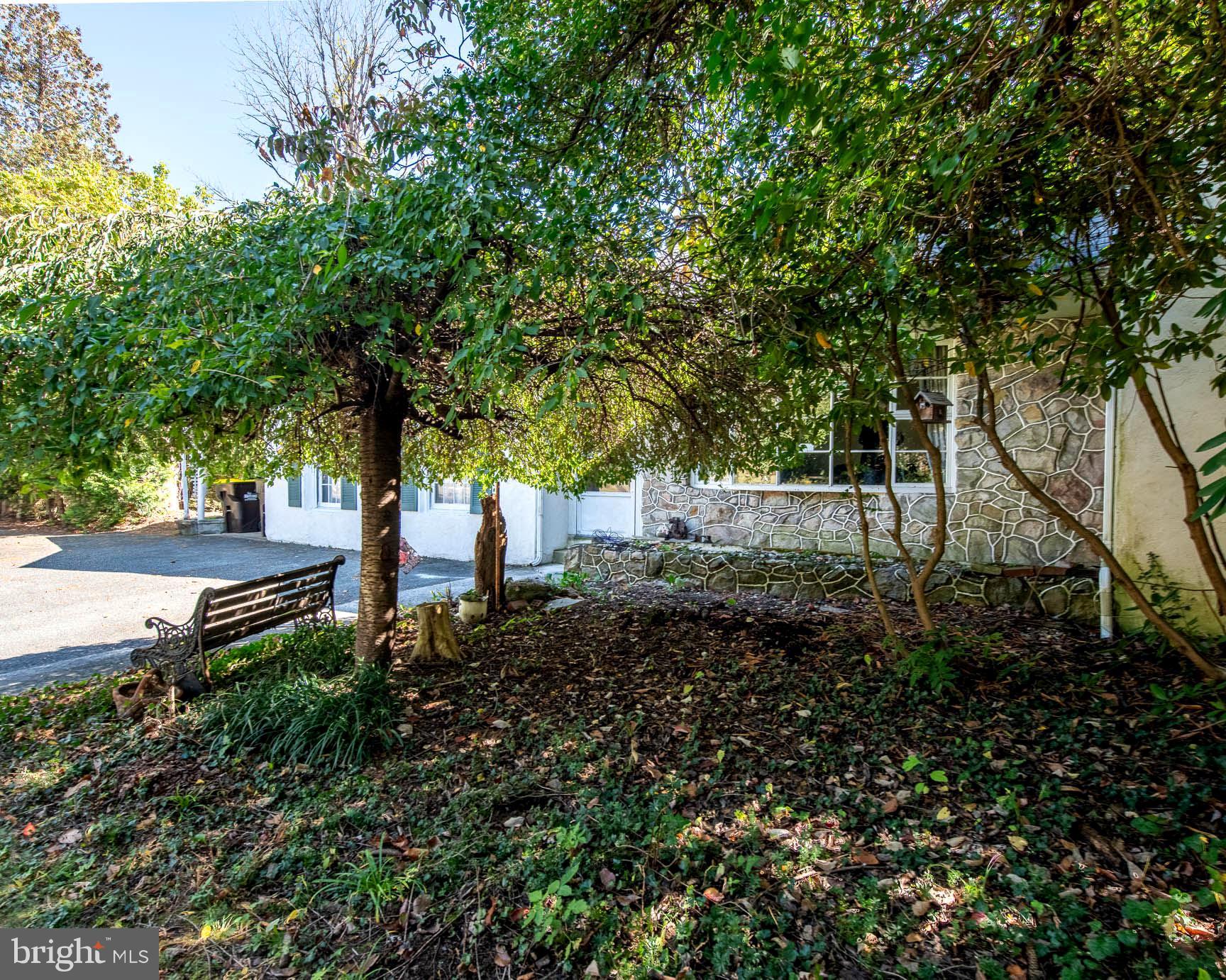 1822 DETWEILER ROAD
