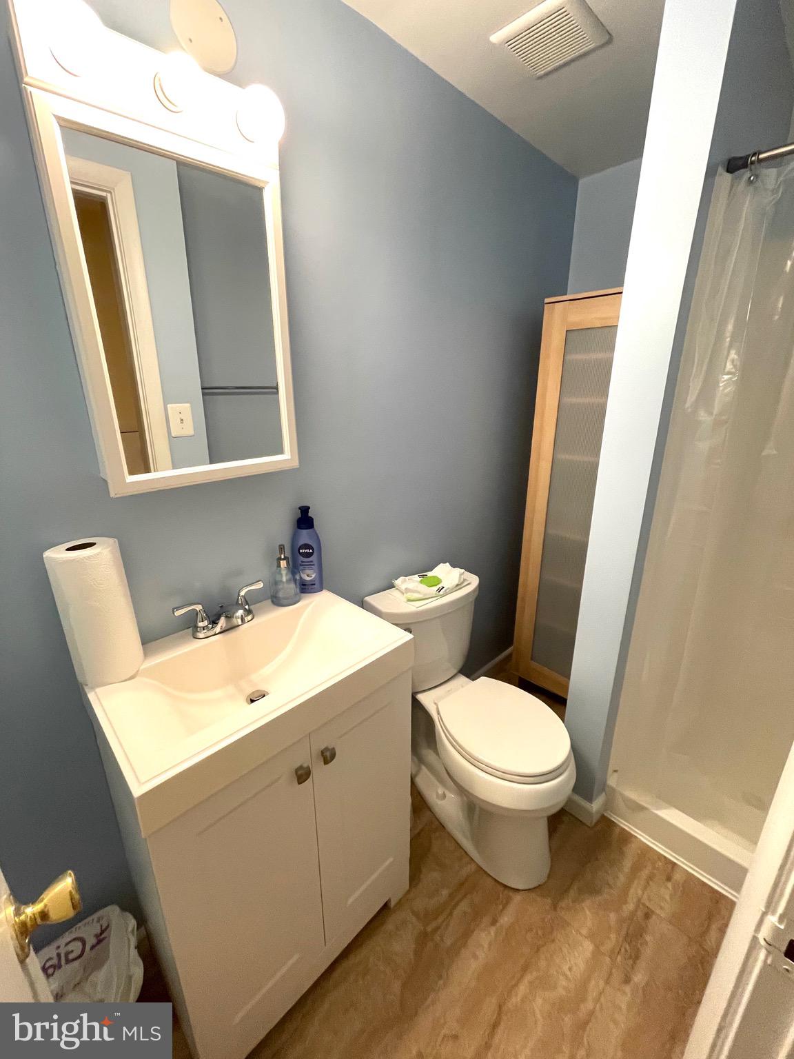 BONIFANT WOODS - Residential