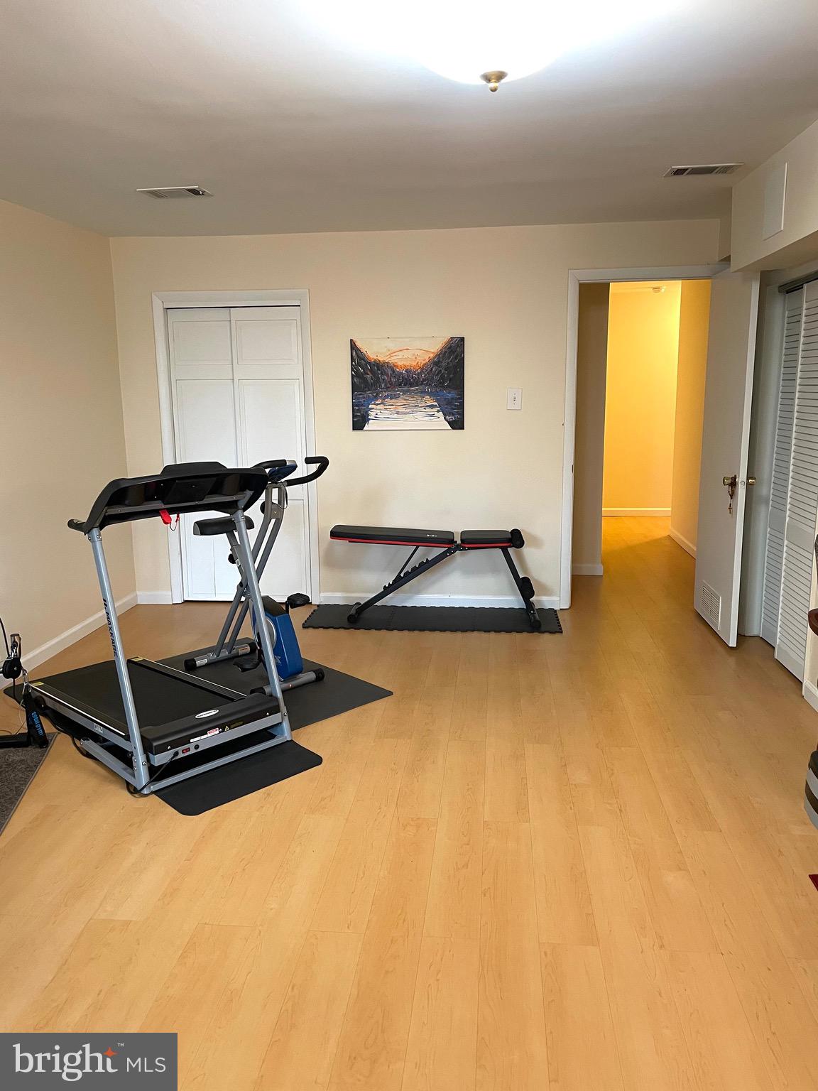 BONIFANT WOODS - Residential