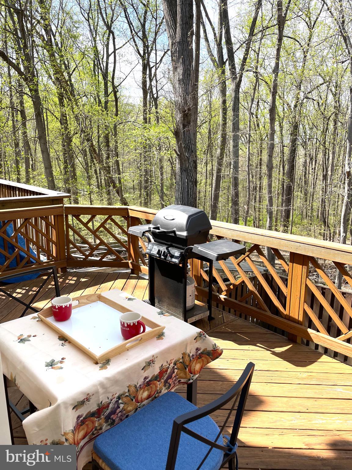 BONIFANT WOODS - Residential