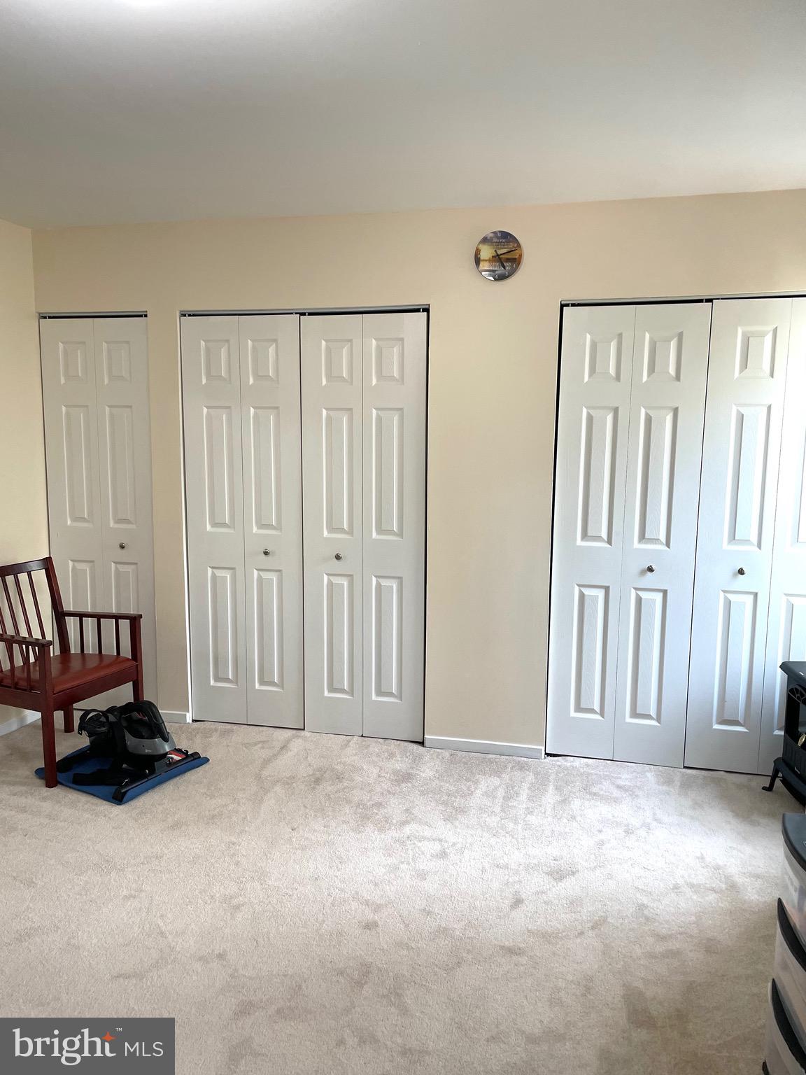 BONIFANT WOODS - Residential