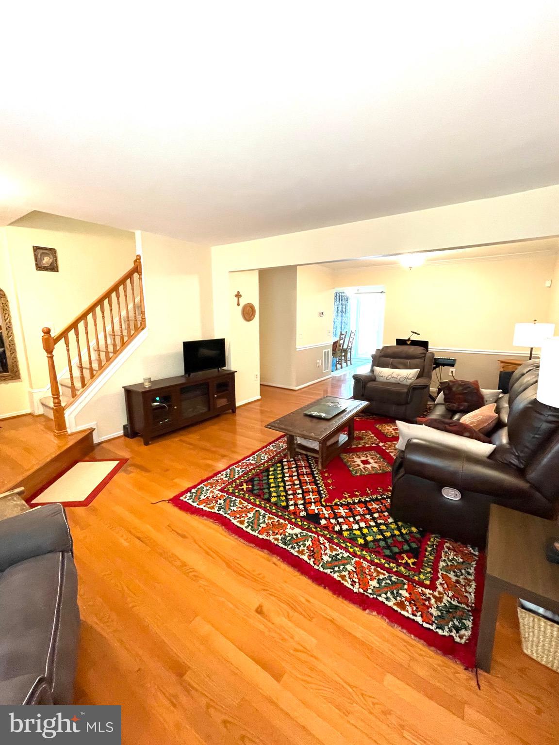 BONIFANT WOODS - Residential