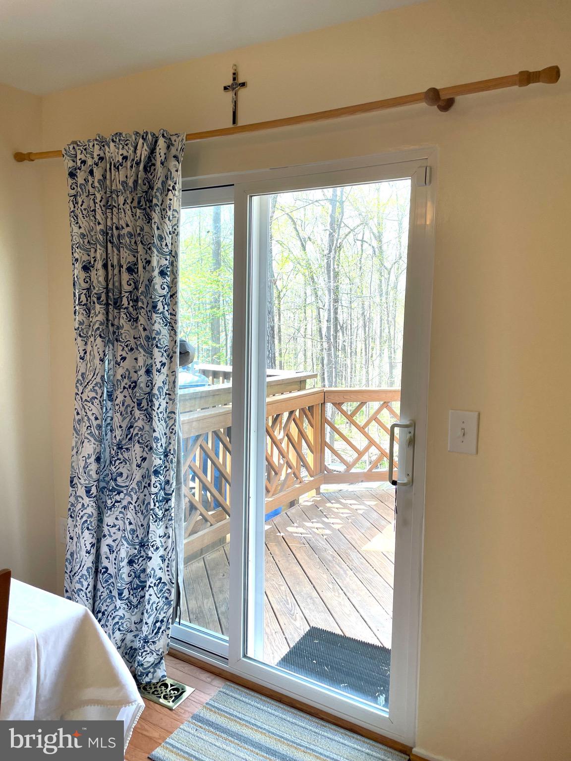 BONIFANT WOODS - Residential