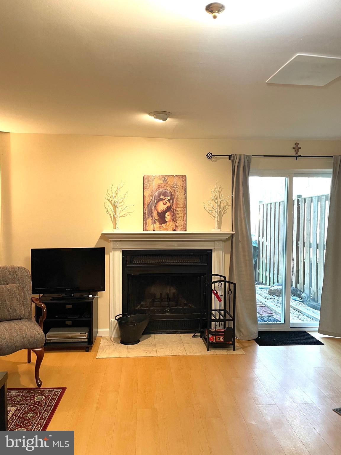 BONIFANT WOODS - Residential