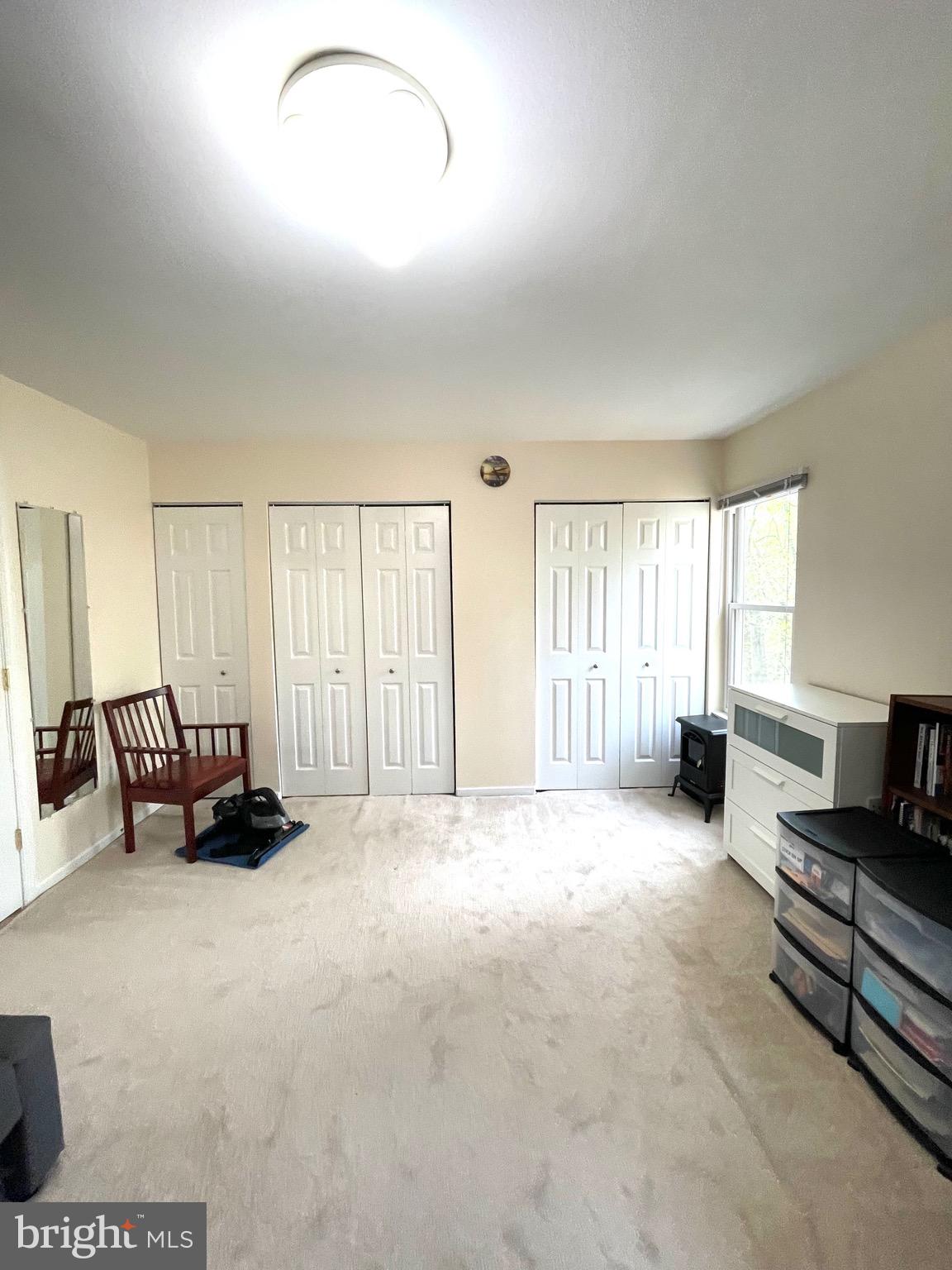 BONIFANT WOODS - Residential