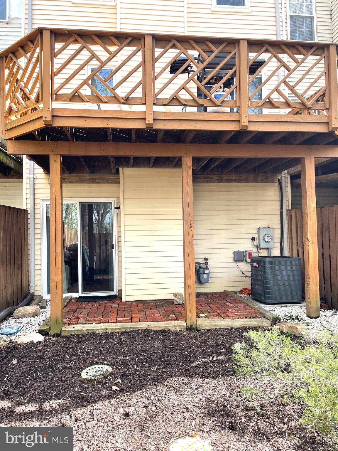 BONIFANT WOODS - Residential