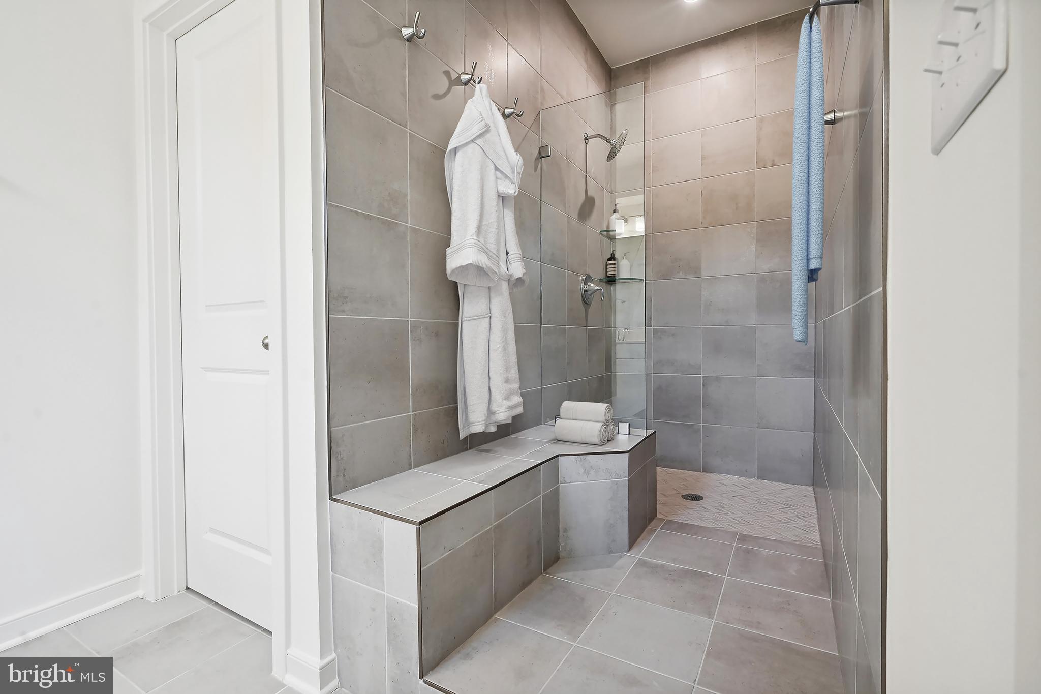 BELMONT PARK - Residential