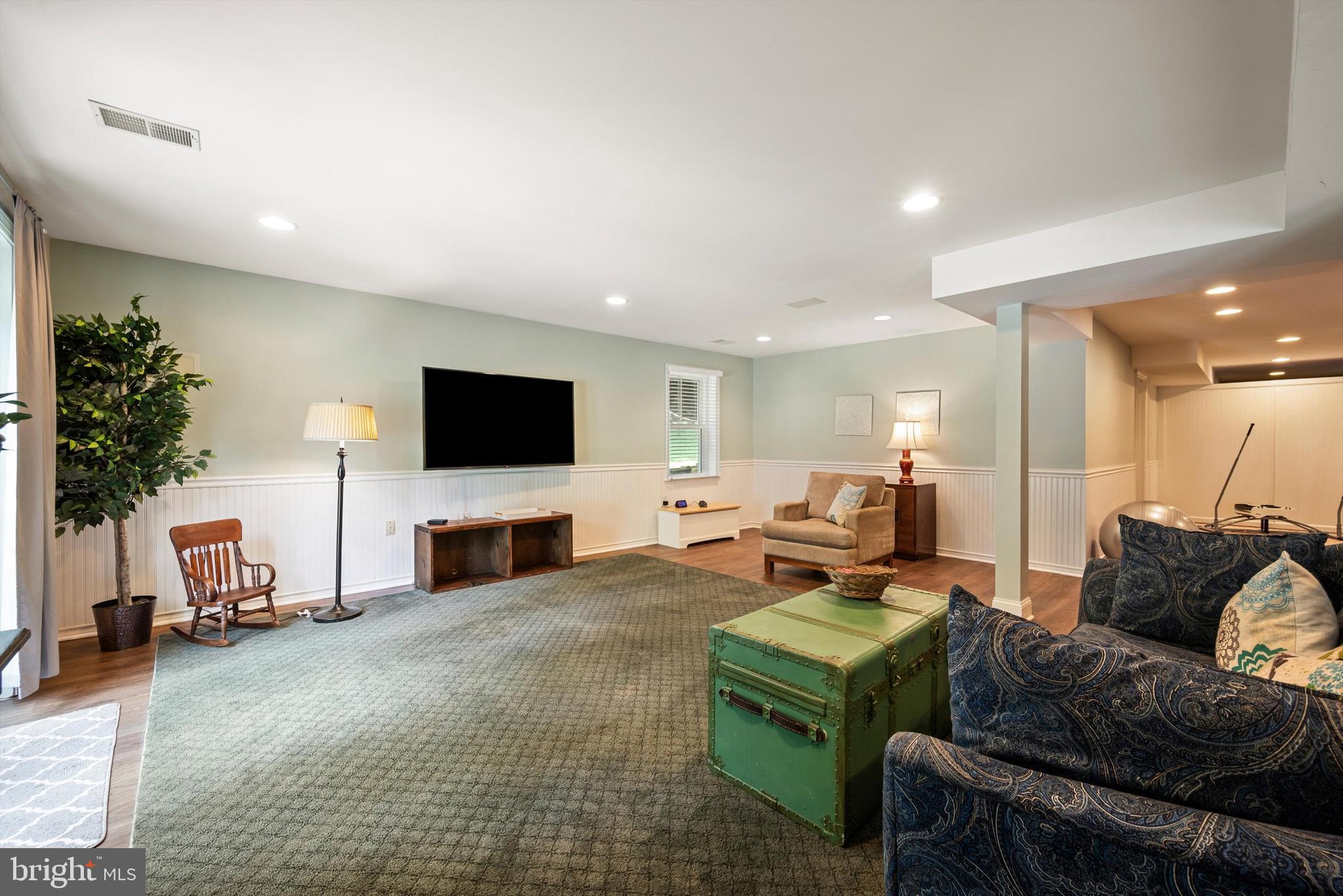 GOLDEN SPRINGS - Residential