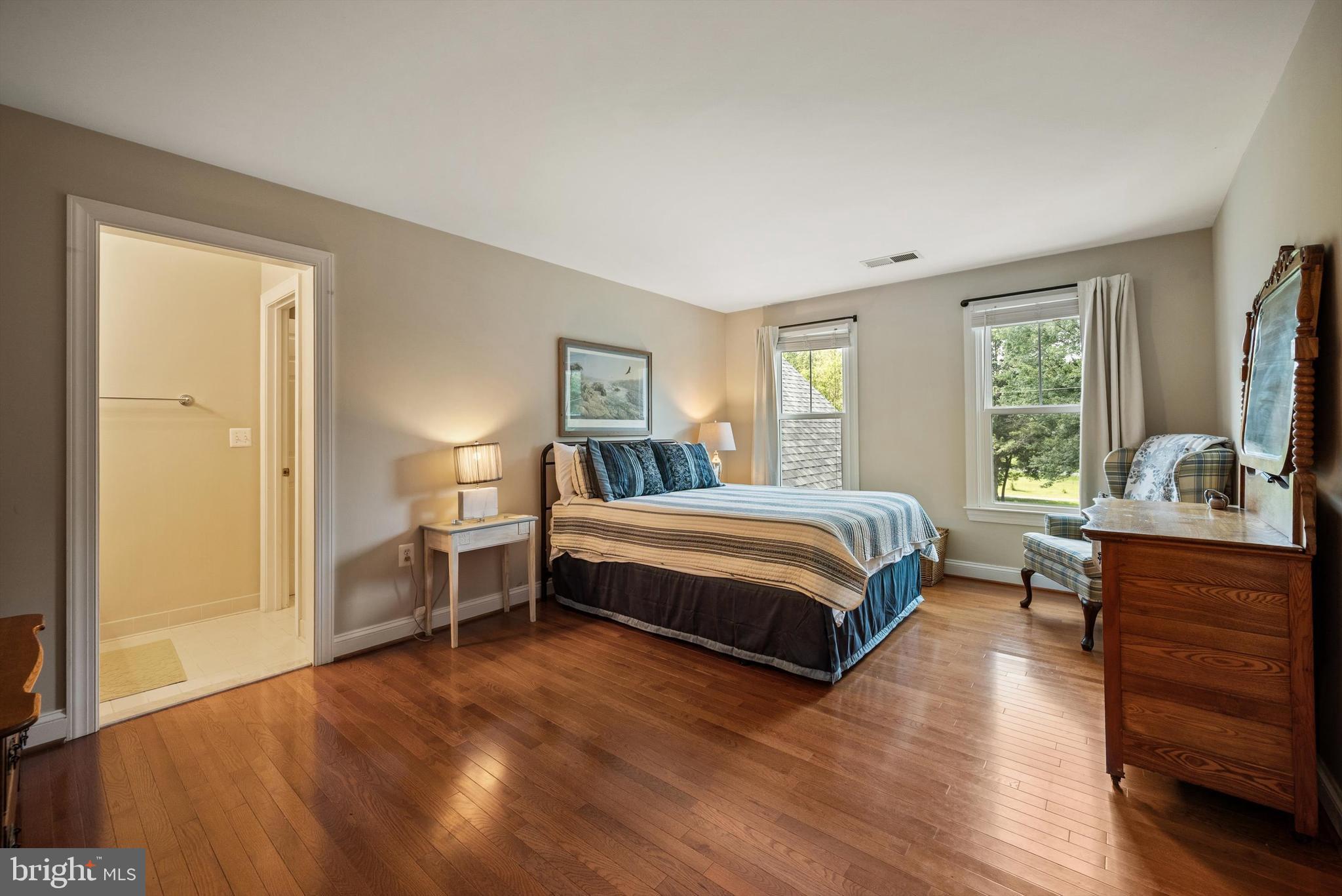 GOLDEN SPRINGS - Residential