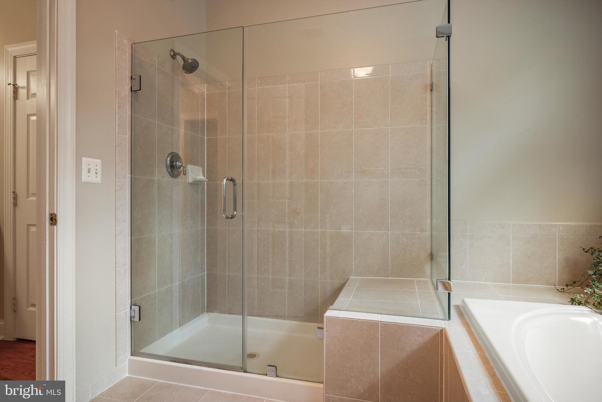 GOLDEN SPRINGS - Residential