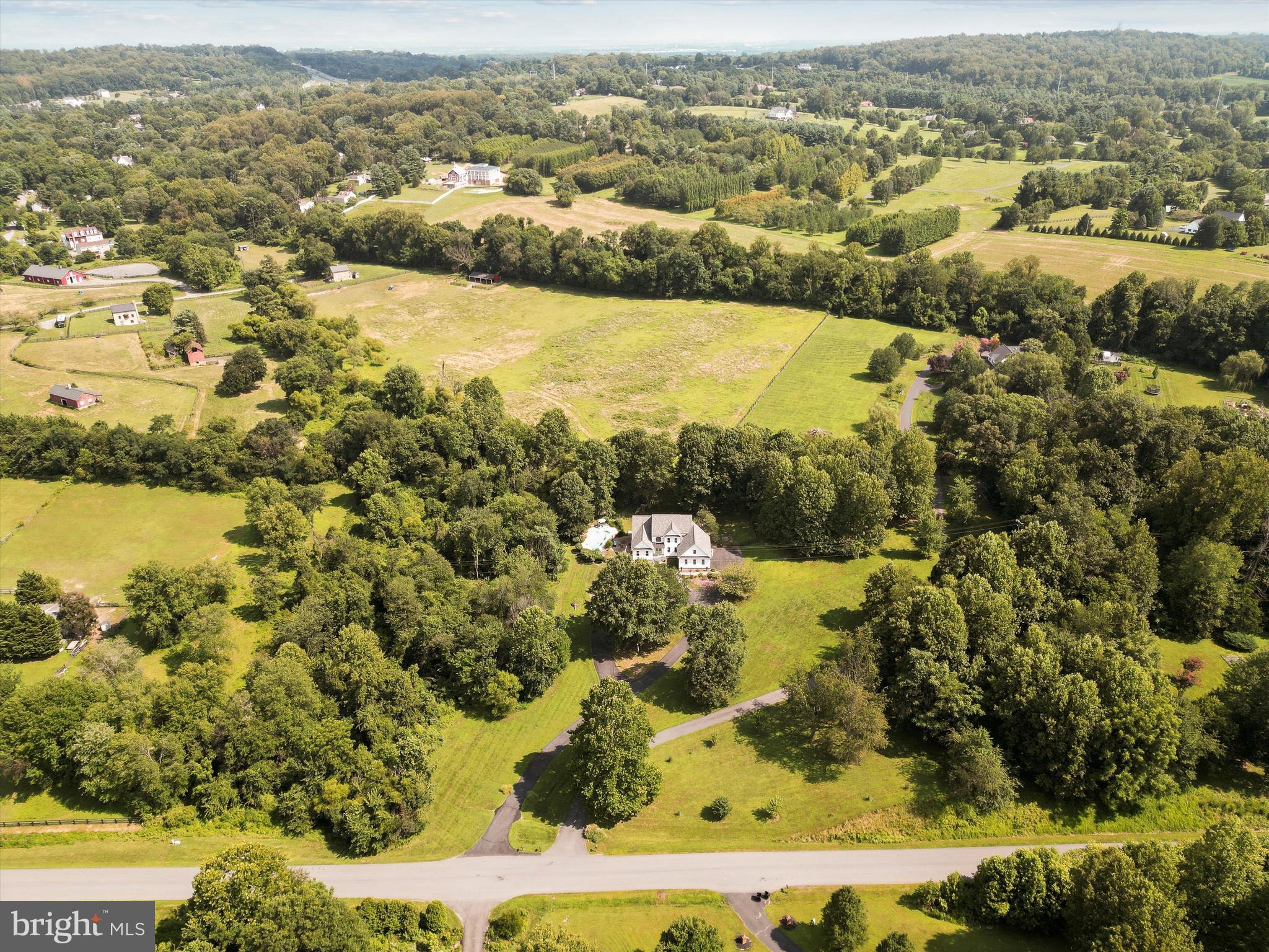 GOLDEN SPRINGS - Residential