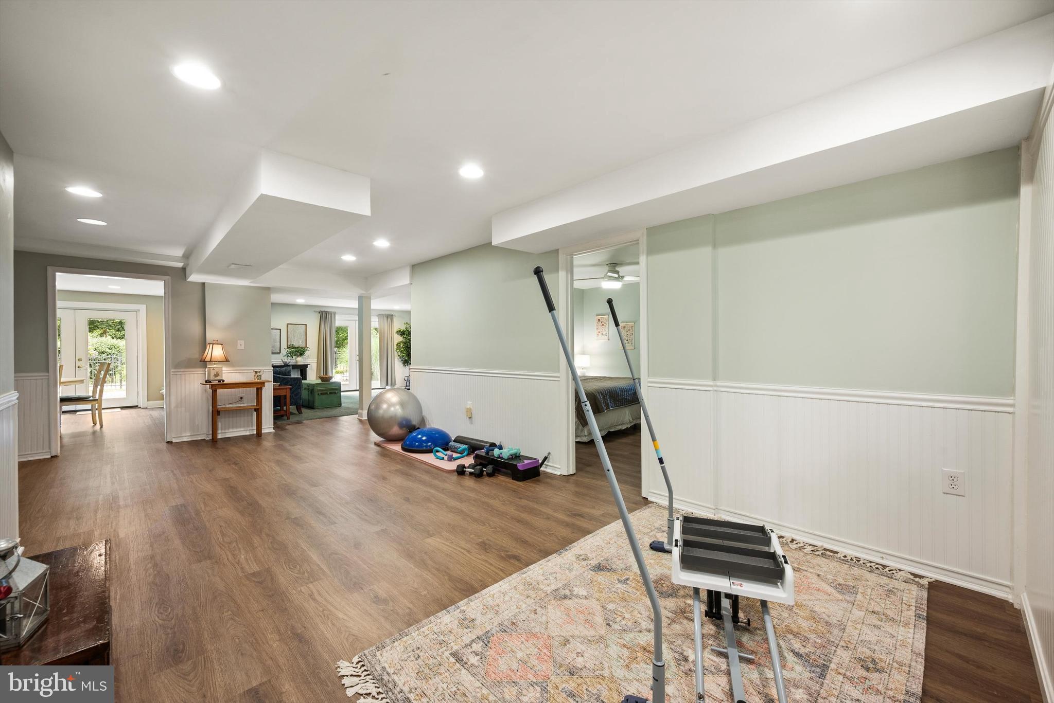 GOLDEN SPRINGS - Residential