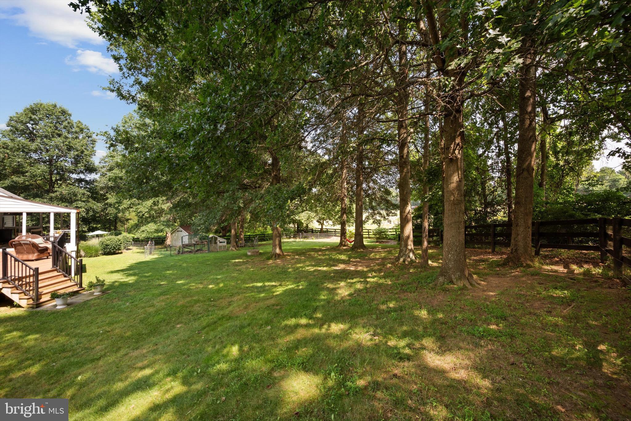 GOLDEN SPRINGS - Residential