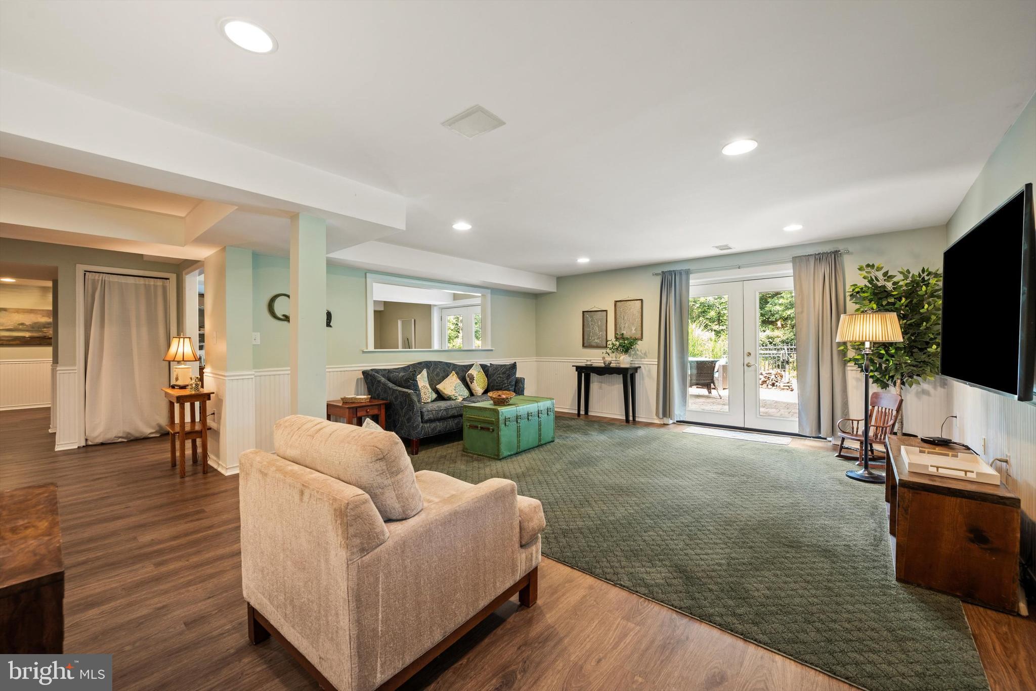 GOLDEN SPRINGS - Residential