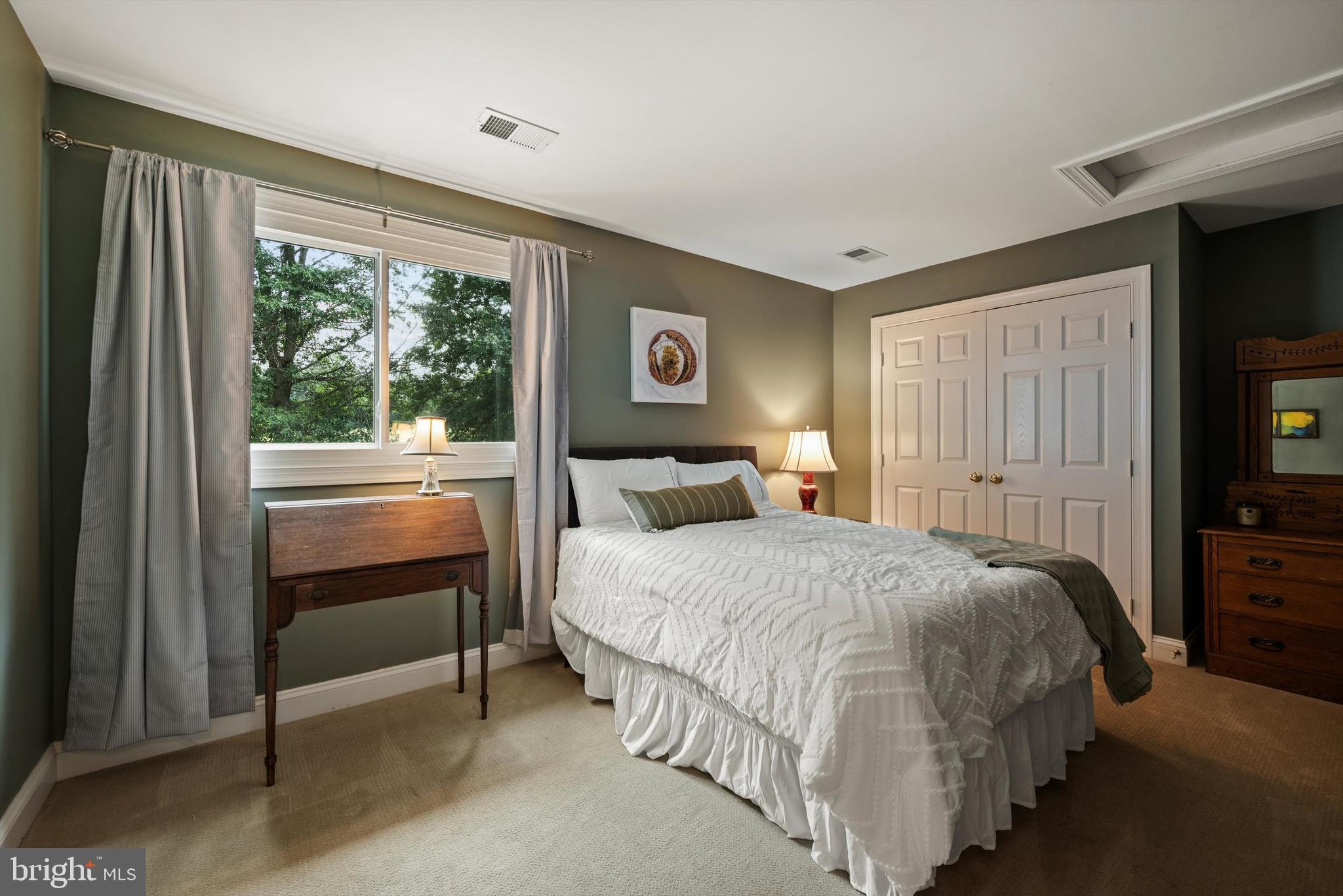 GOLDEN SPRINGS - Residential