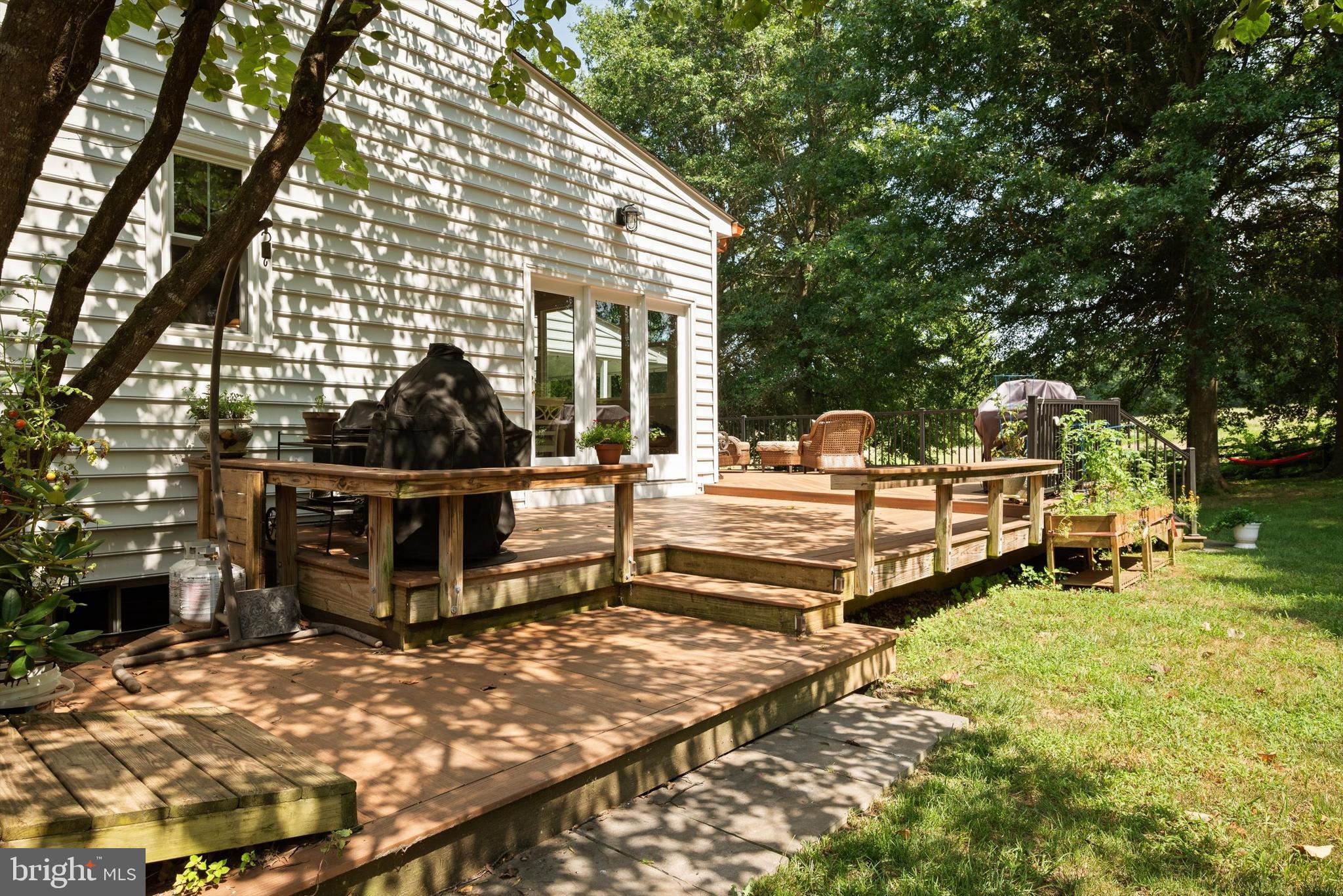 GOLDEN SPRINGS - Residential