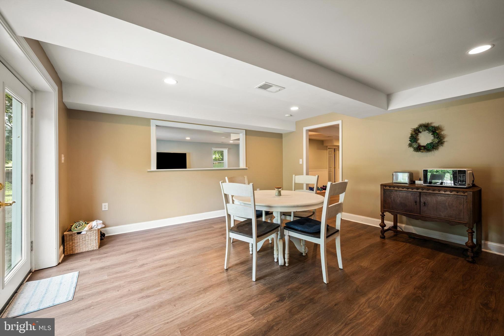 GOLDEN SPRINGS - Residential