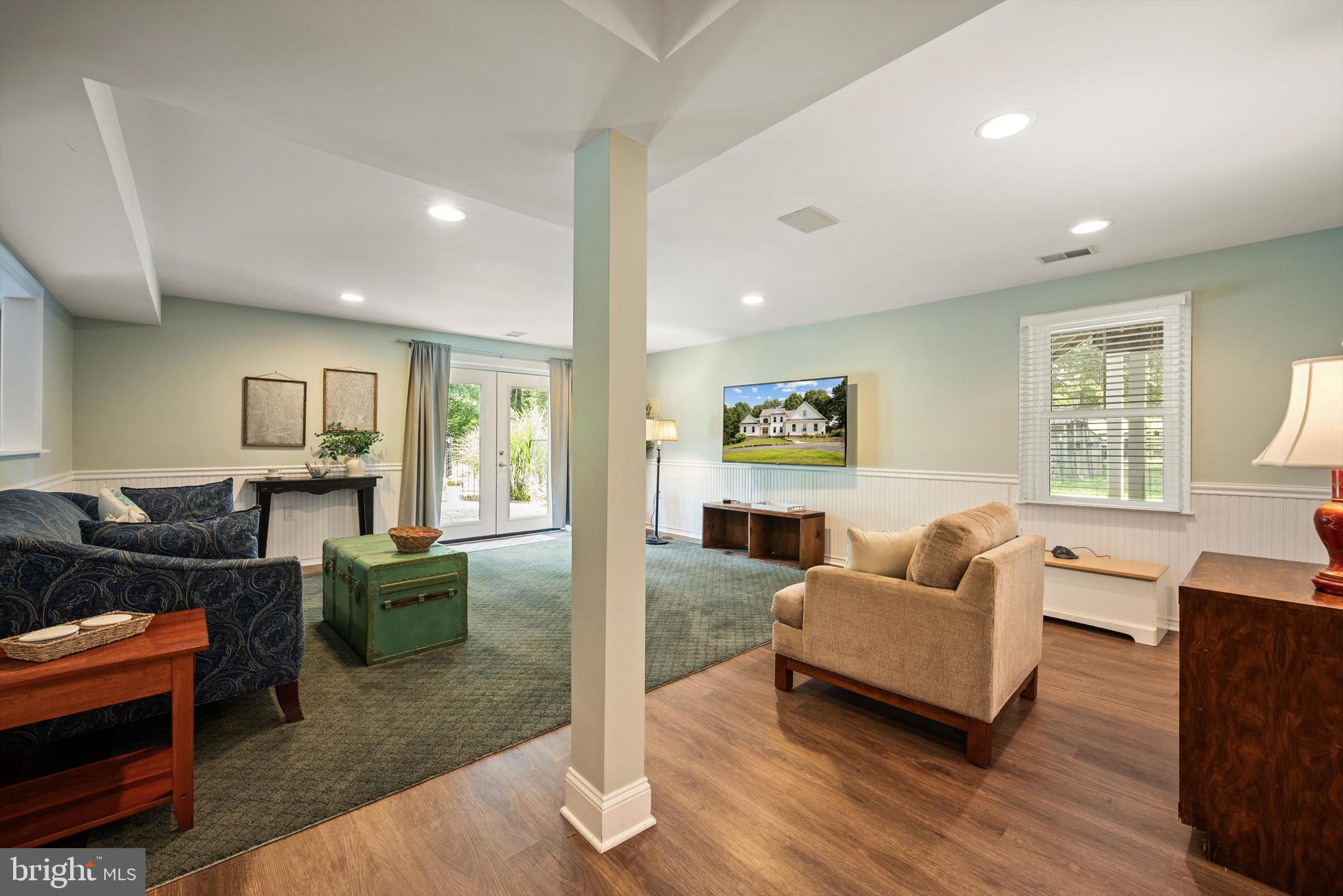 GOLDEN SPRINGS - Residential