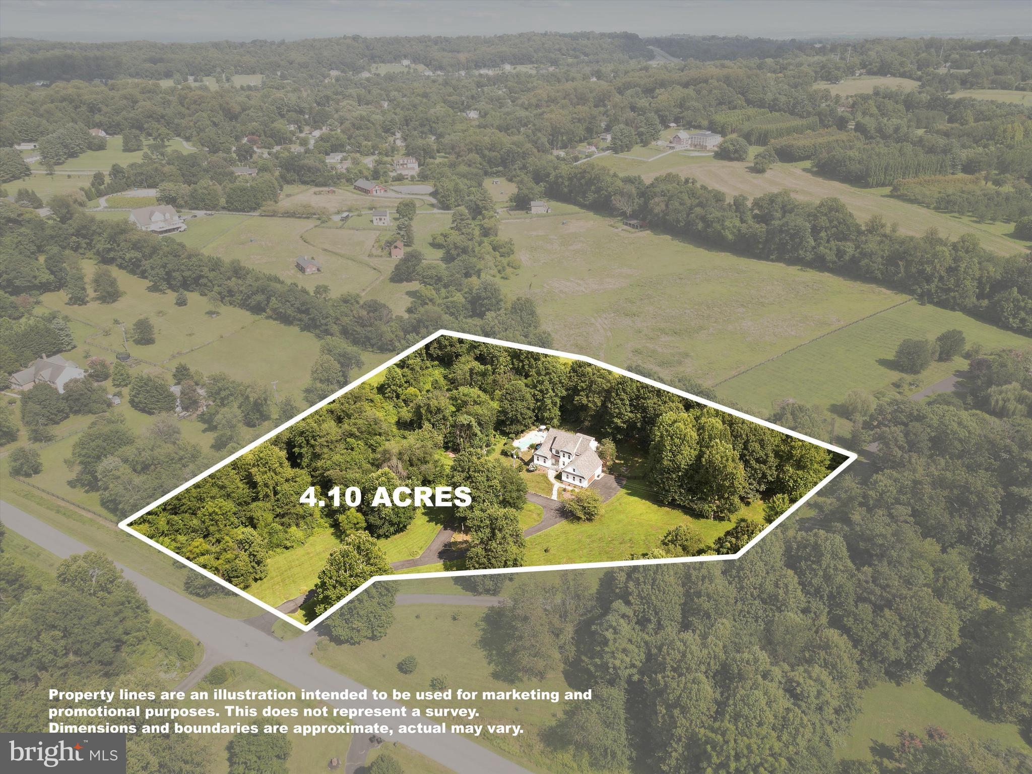 GOLDEN SPRINGS - Residential