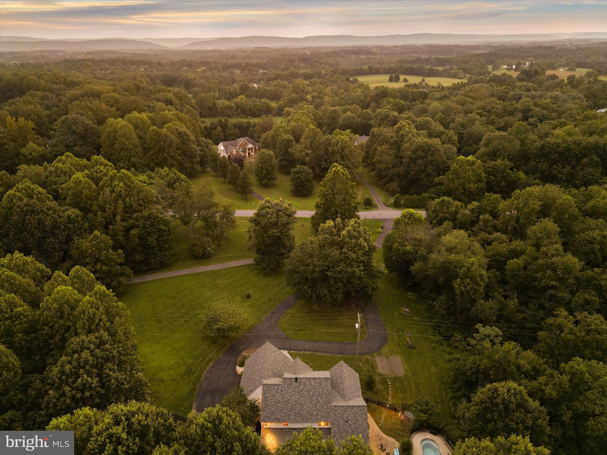 GOLDEN SPRINGS - Residential