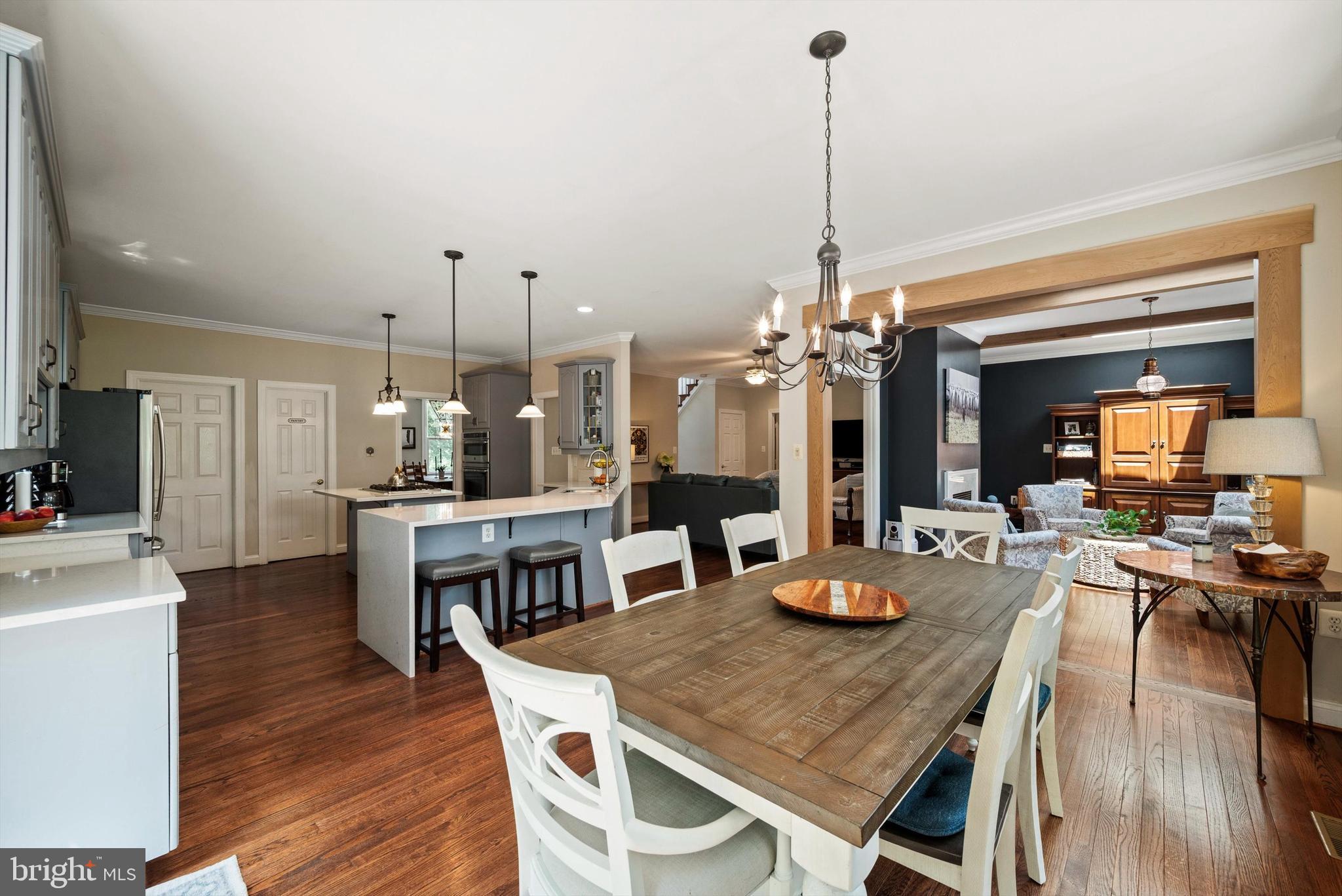 GOLDEN SPRINGS - Residential