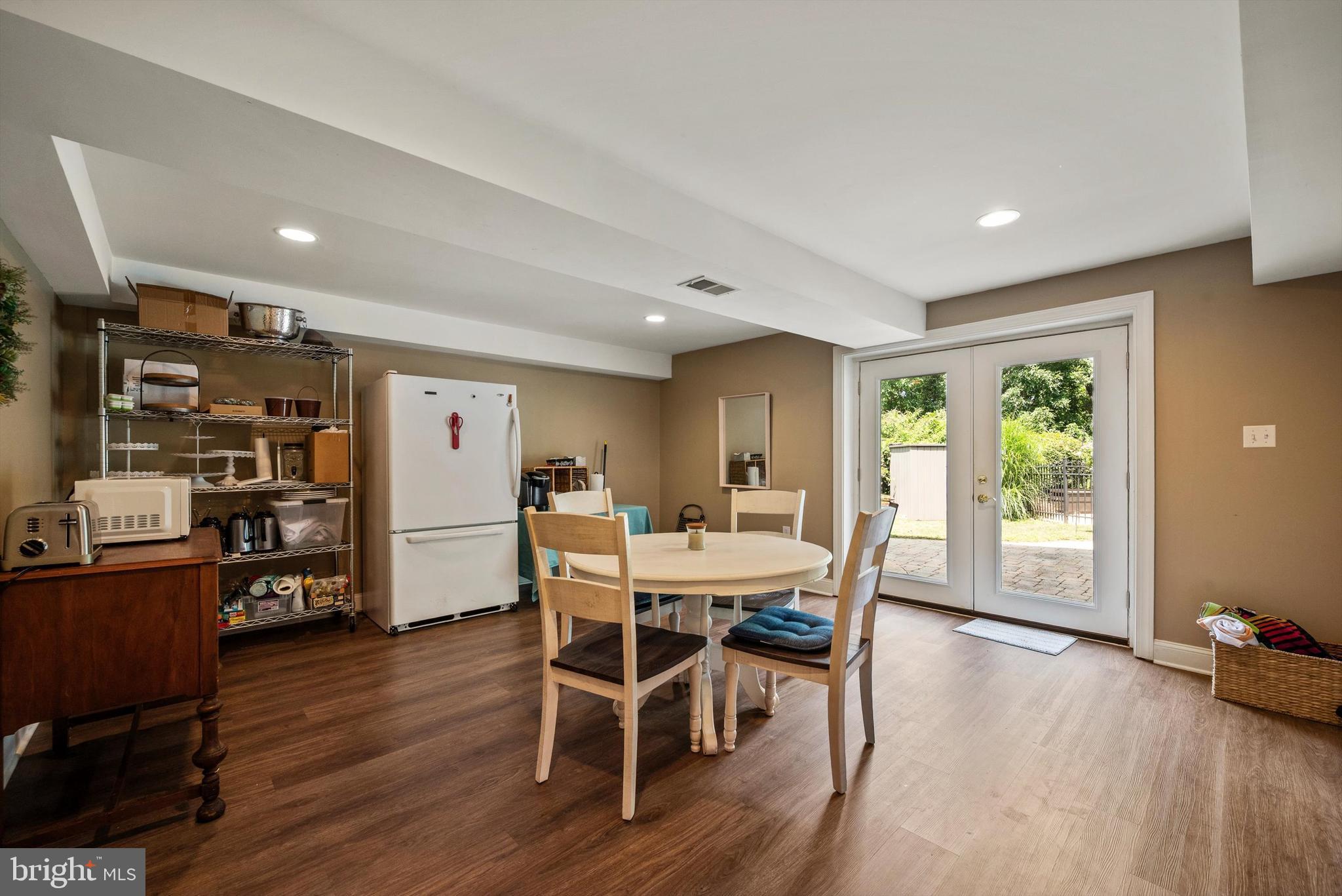 GOLDEN SPRINGS - Residential