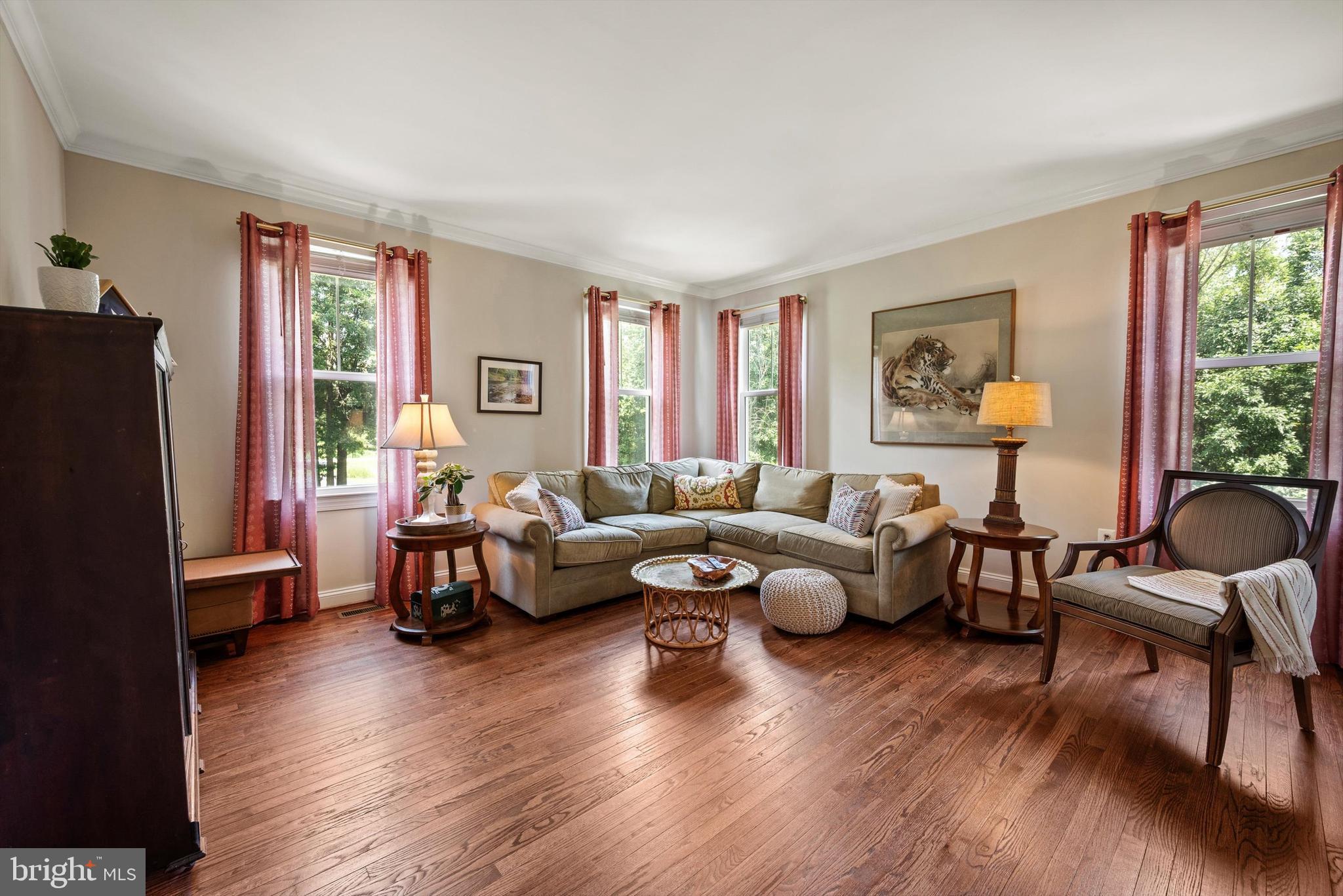 GOLDEN SPRINGS - Residential