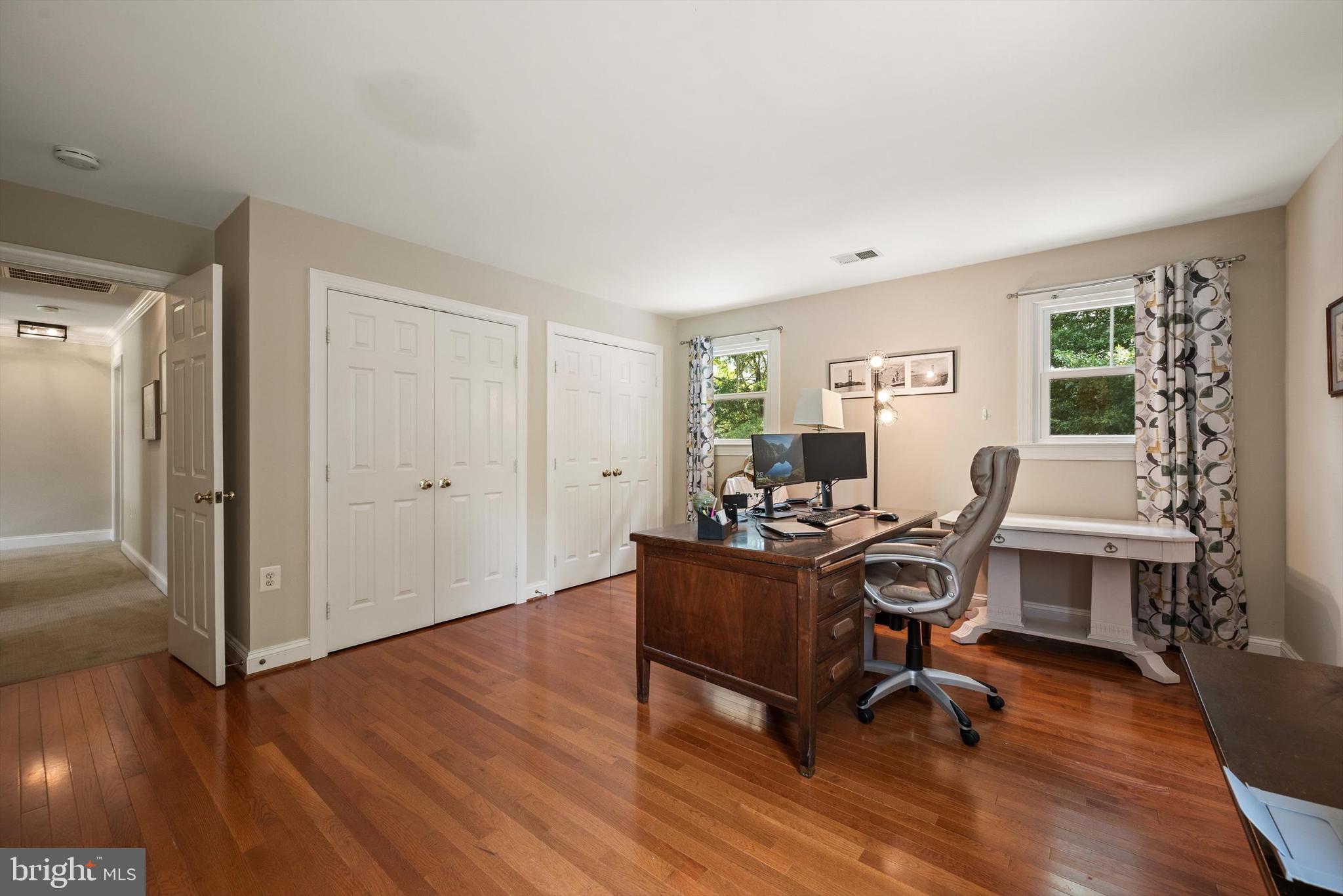 GOLDEN SPRINGS - Residential