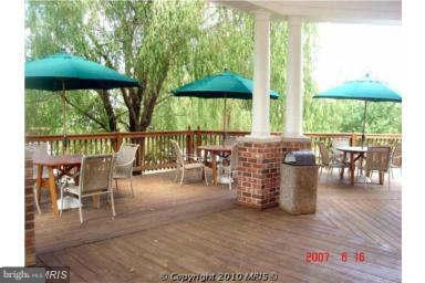 ENGLISH COUNTRY MANOR - Residential Lease