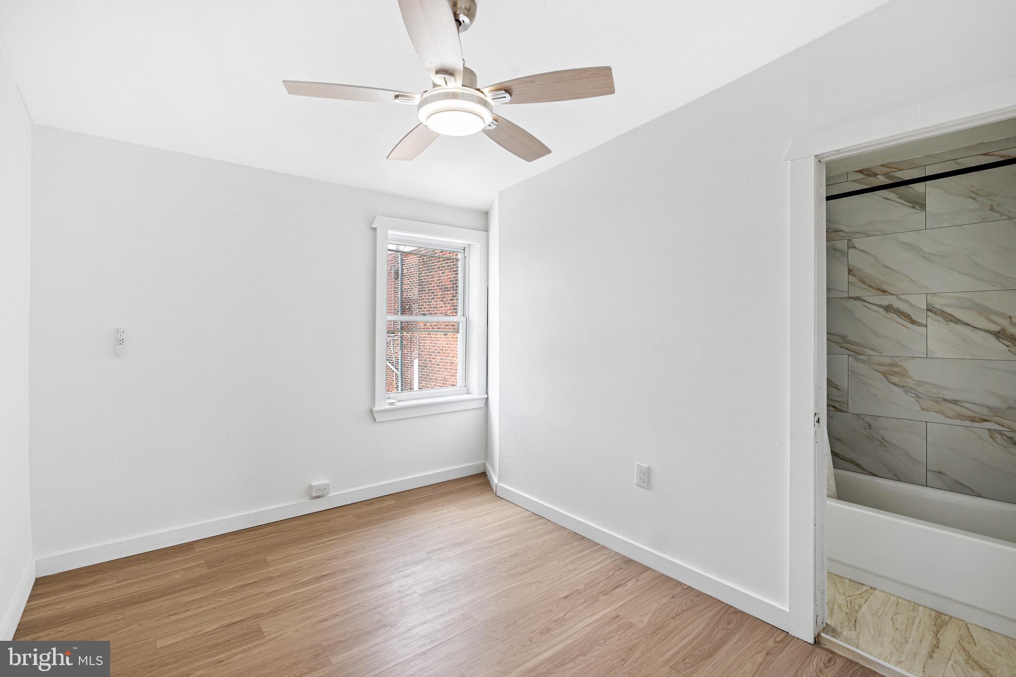 KENSINGTON - Residential