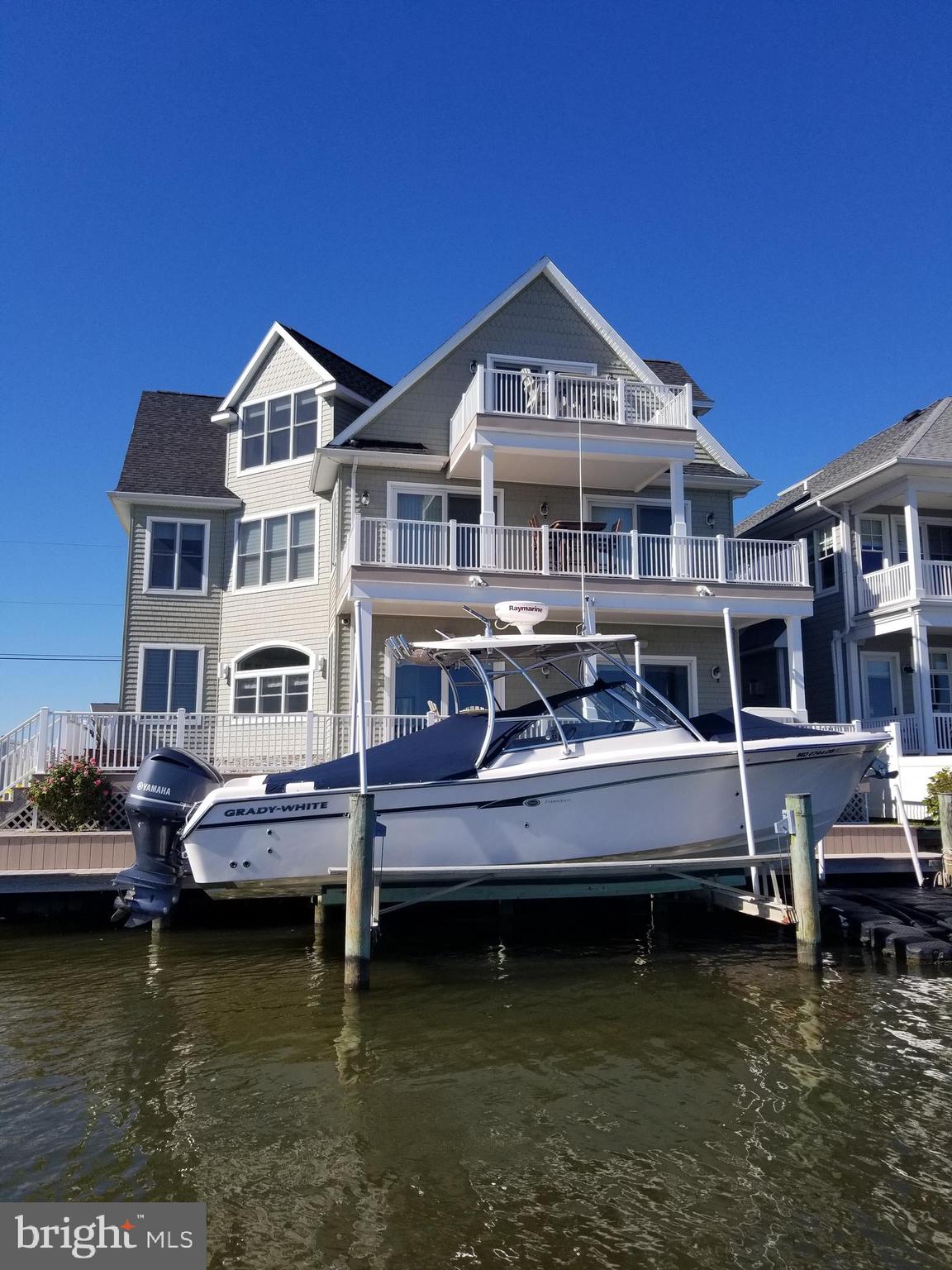 CAINE KEYS II EXT - Residential