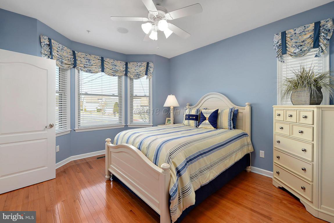 CAINE KEYS II EXT - Residential