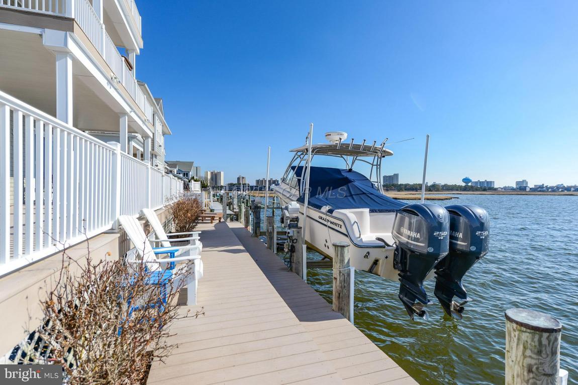 CAINE KEYS II EXT - Residential