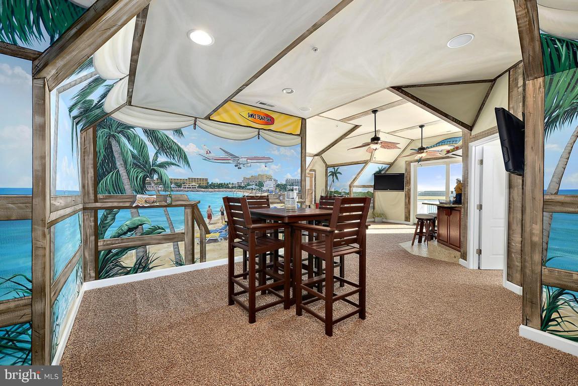 CAINE KEYS II EXT - Residential