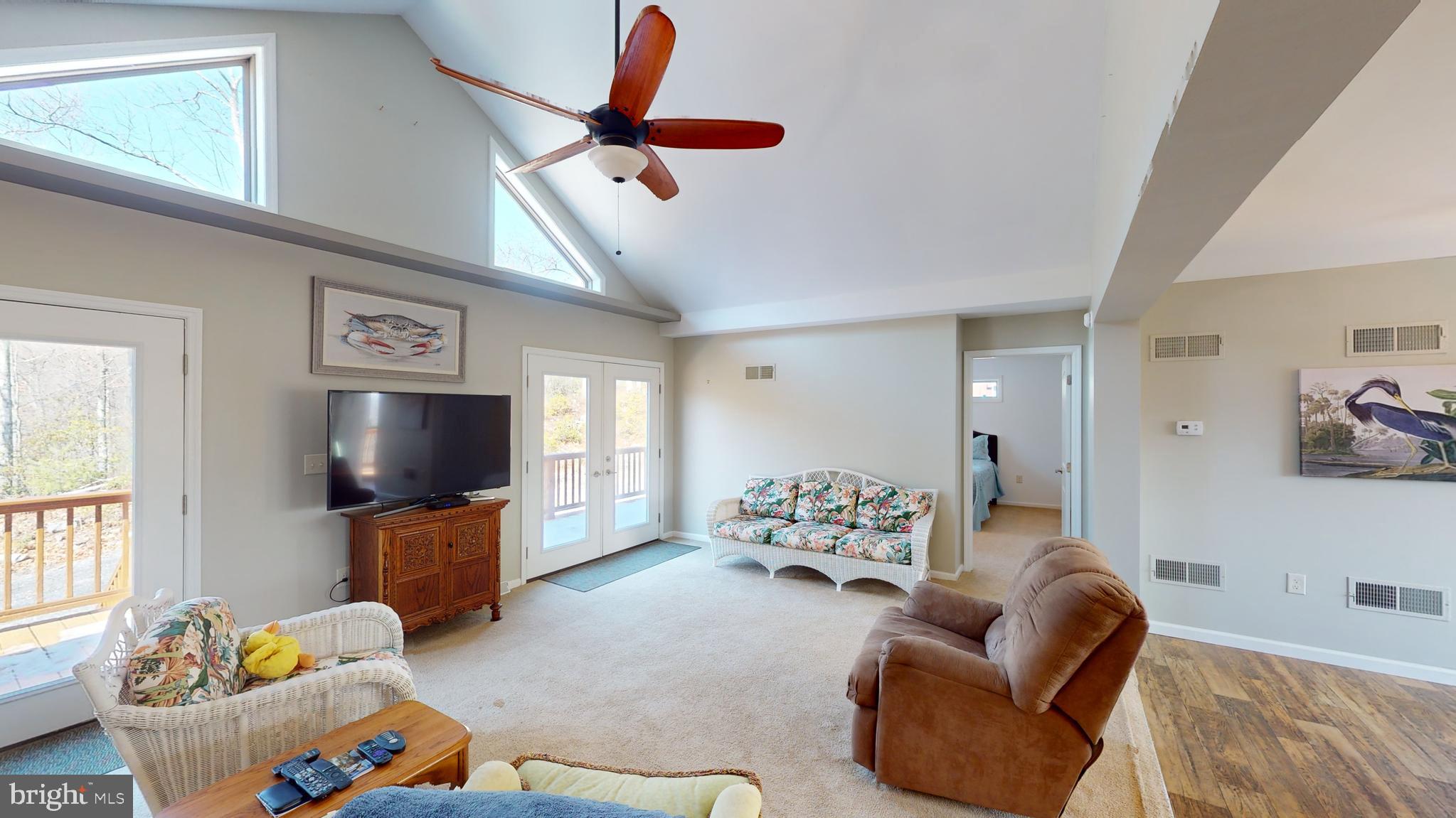 LOST RIVER BLUFFS - Residential