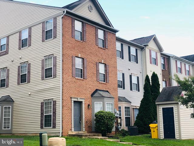 SEVEN OAKS - Residential