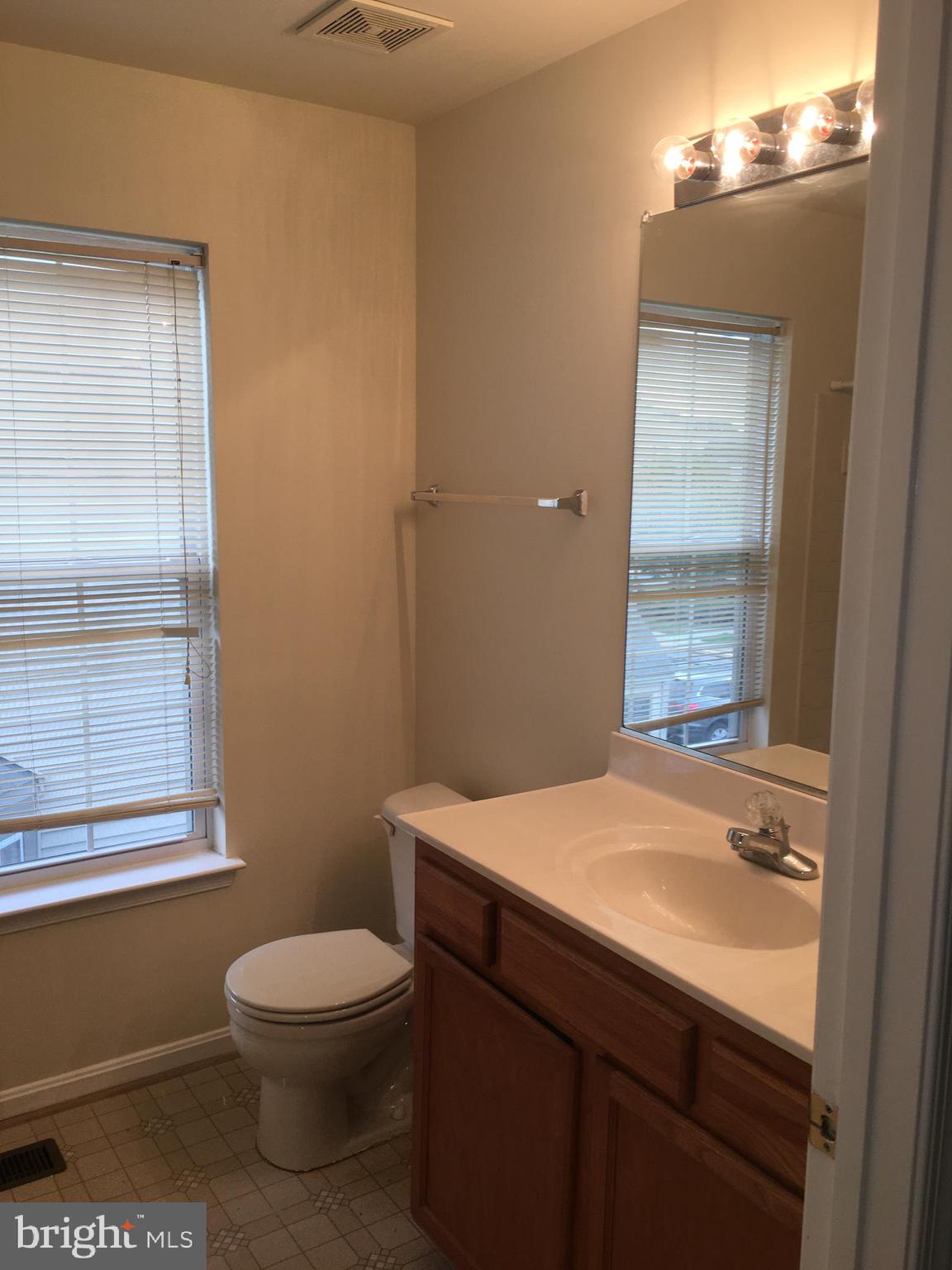 SEVEN OAKS - Residential