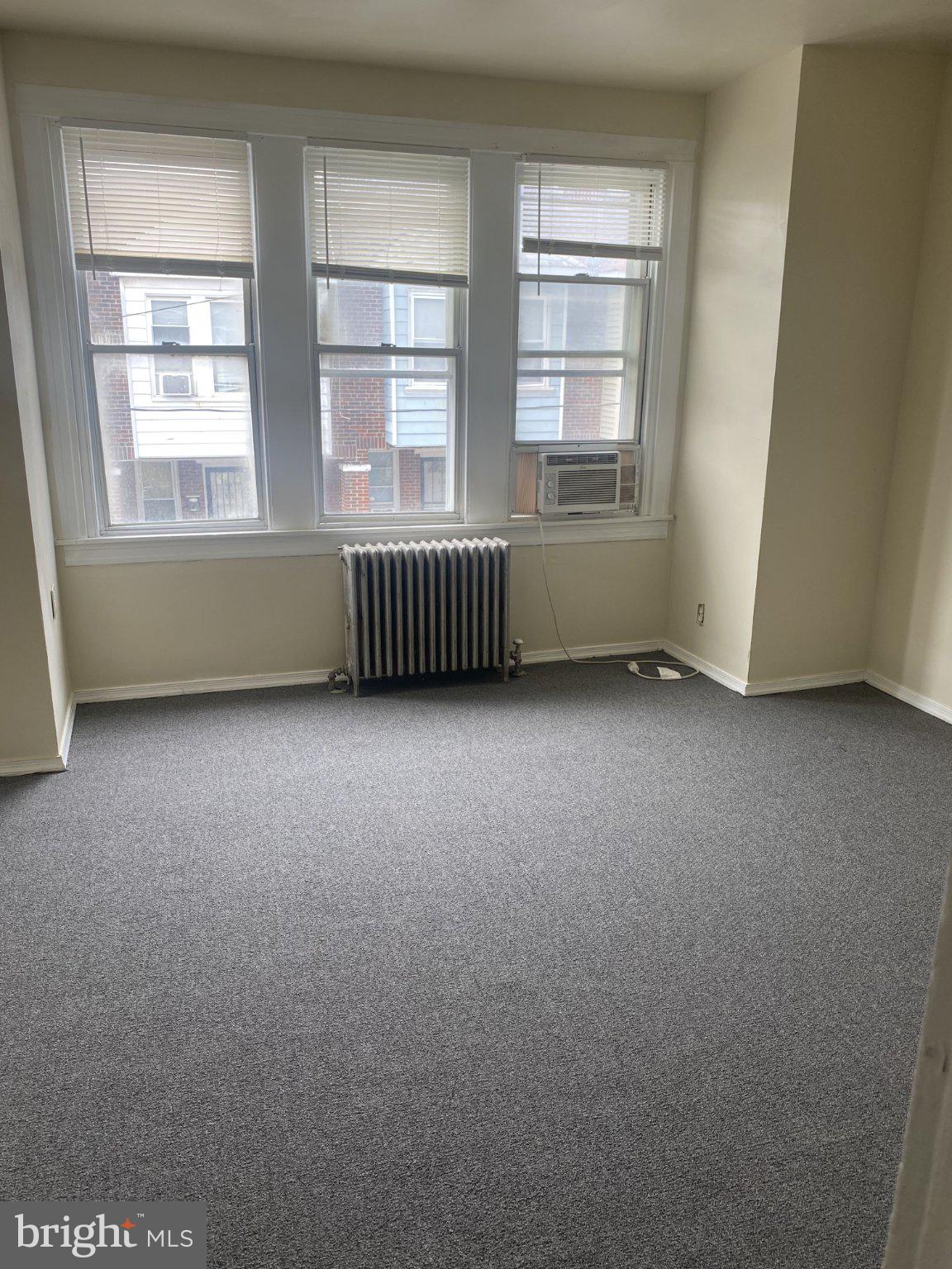 FRANKFORD - Residential