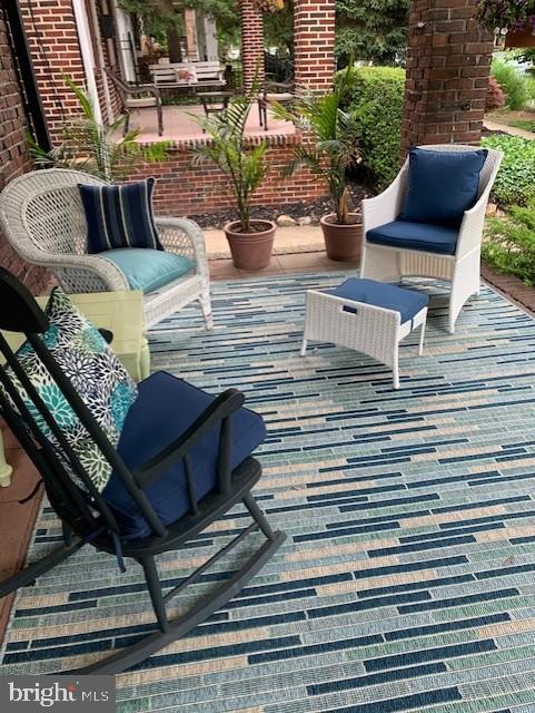 2705 BAYNARD BOULEVARD