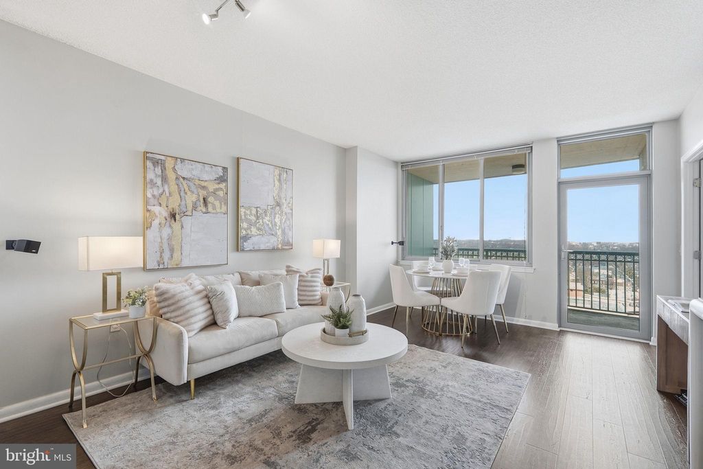 Photo of 851 N Glebe Road #1914, ARLINGTON, VA 22203 (MLS # VAAR2069652)