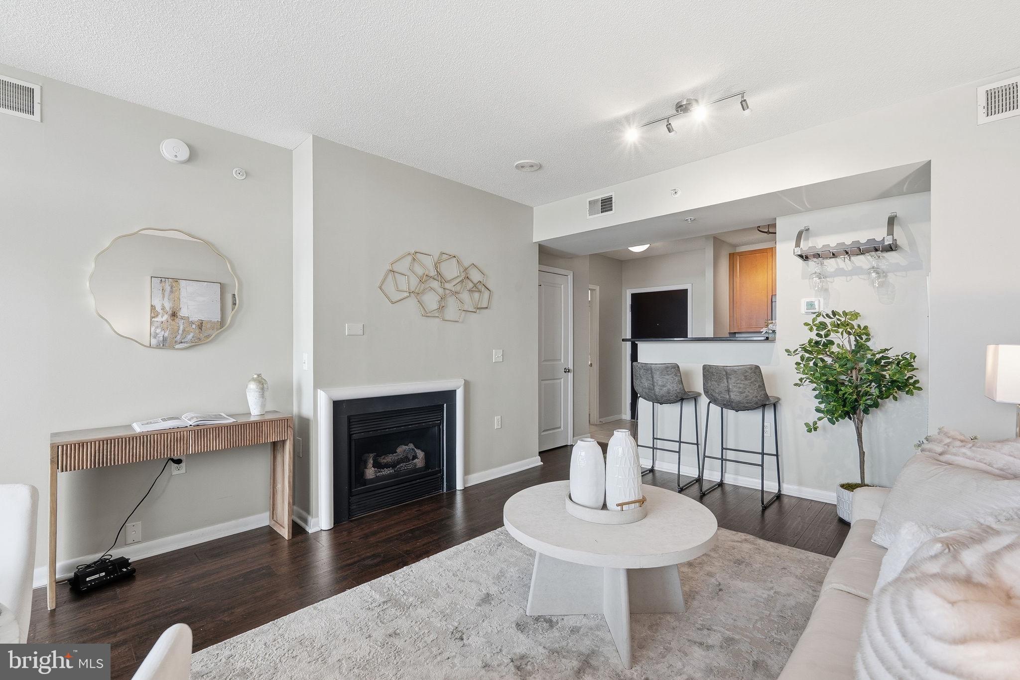 851 N GLEBE ROAD 1914