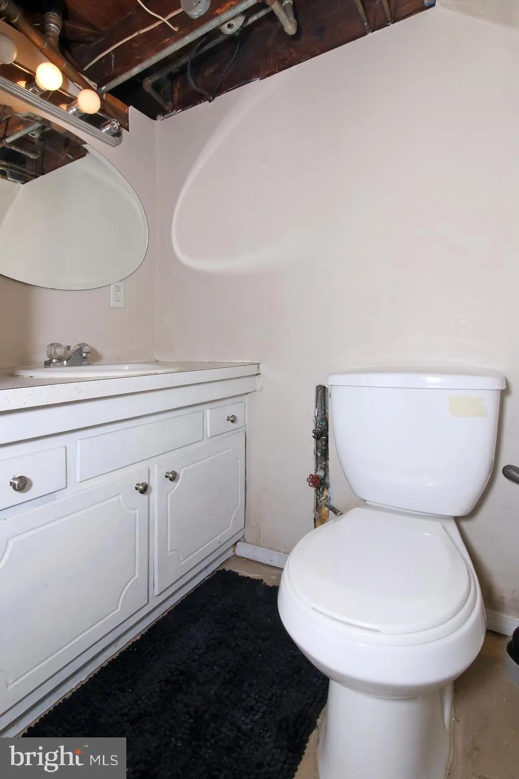 Lemoyne, Pennsylvania 17043, United States, 2 Bedrooms Bedrooms, ,2 BathroomsBathrooms,Residential,Pending,13567