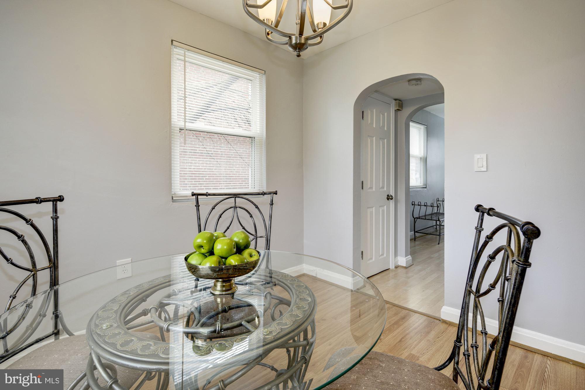 PERRING LOCH - Residential