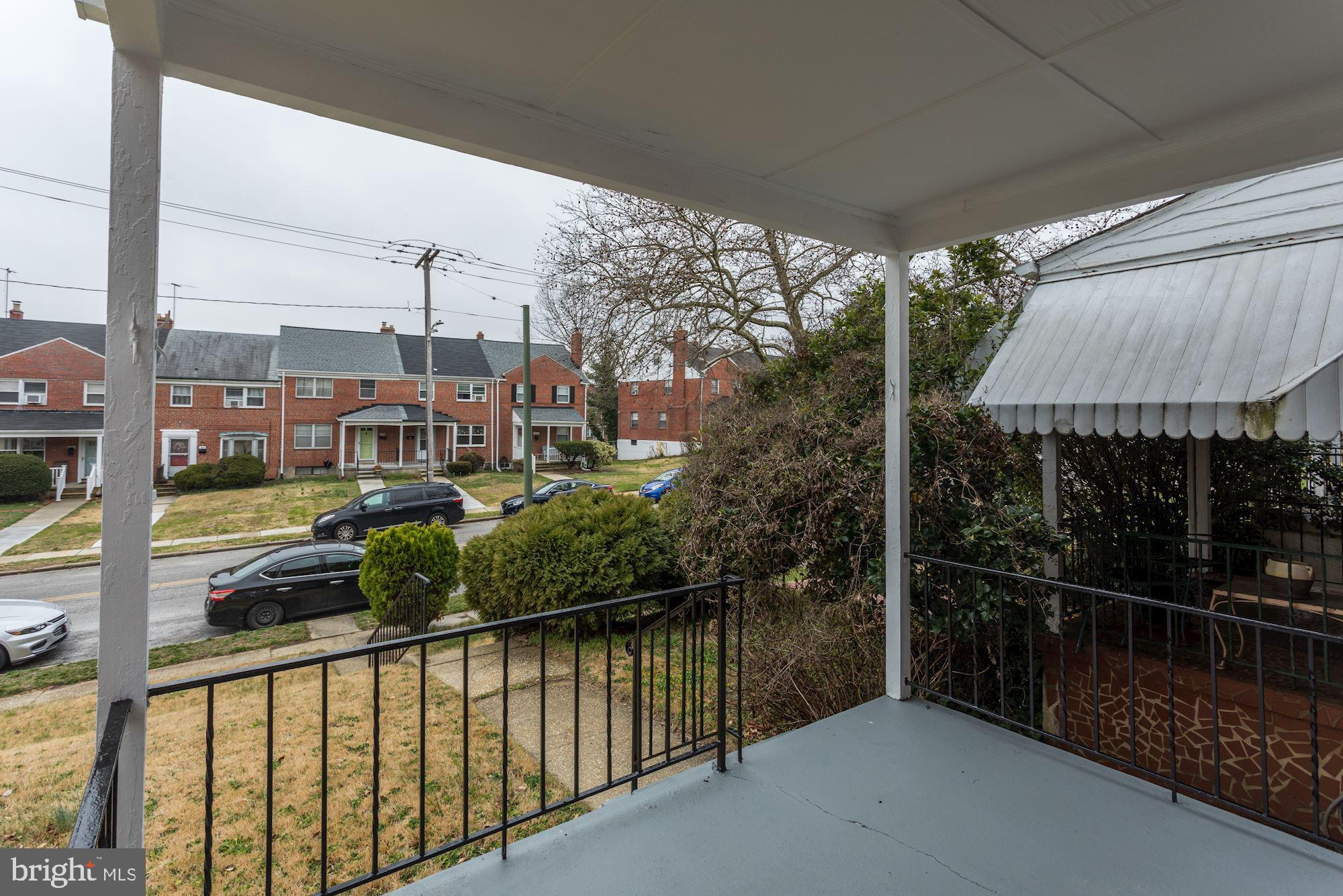 PERRING LOCH - Residential