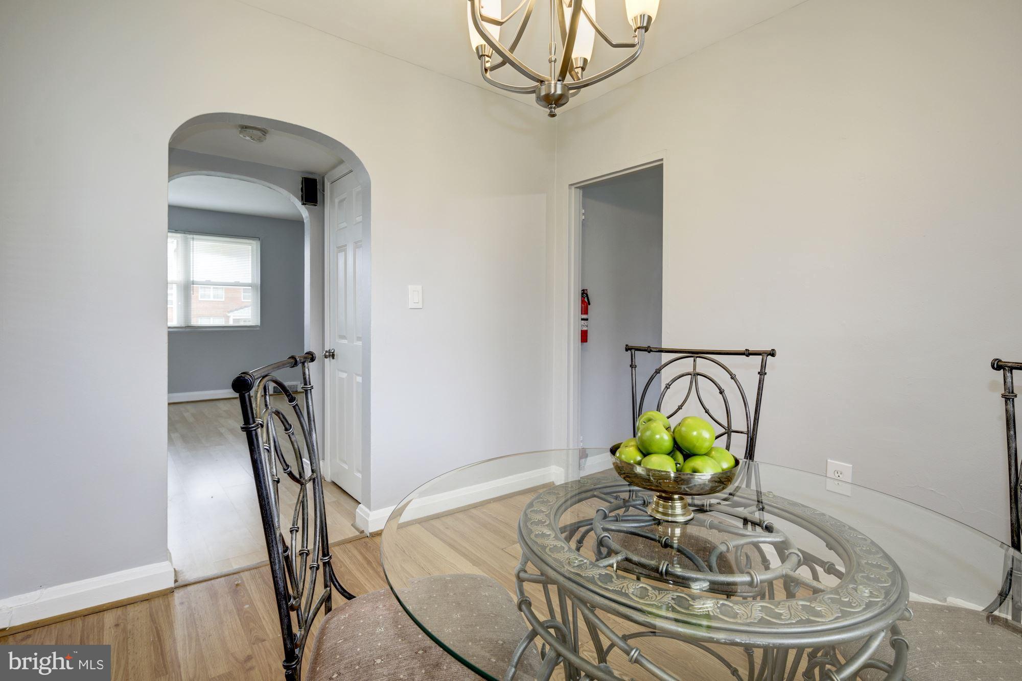 PERRING LOCH - Residential