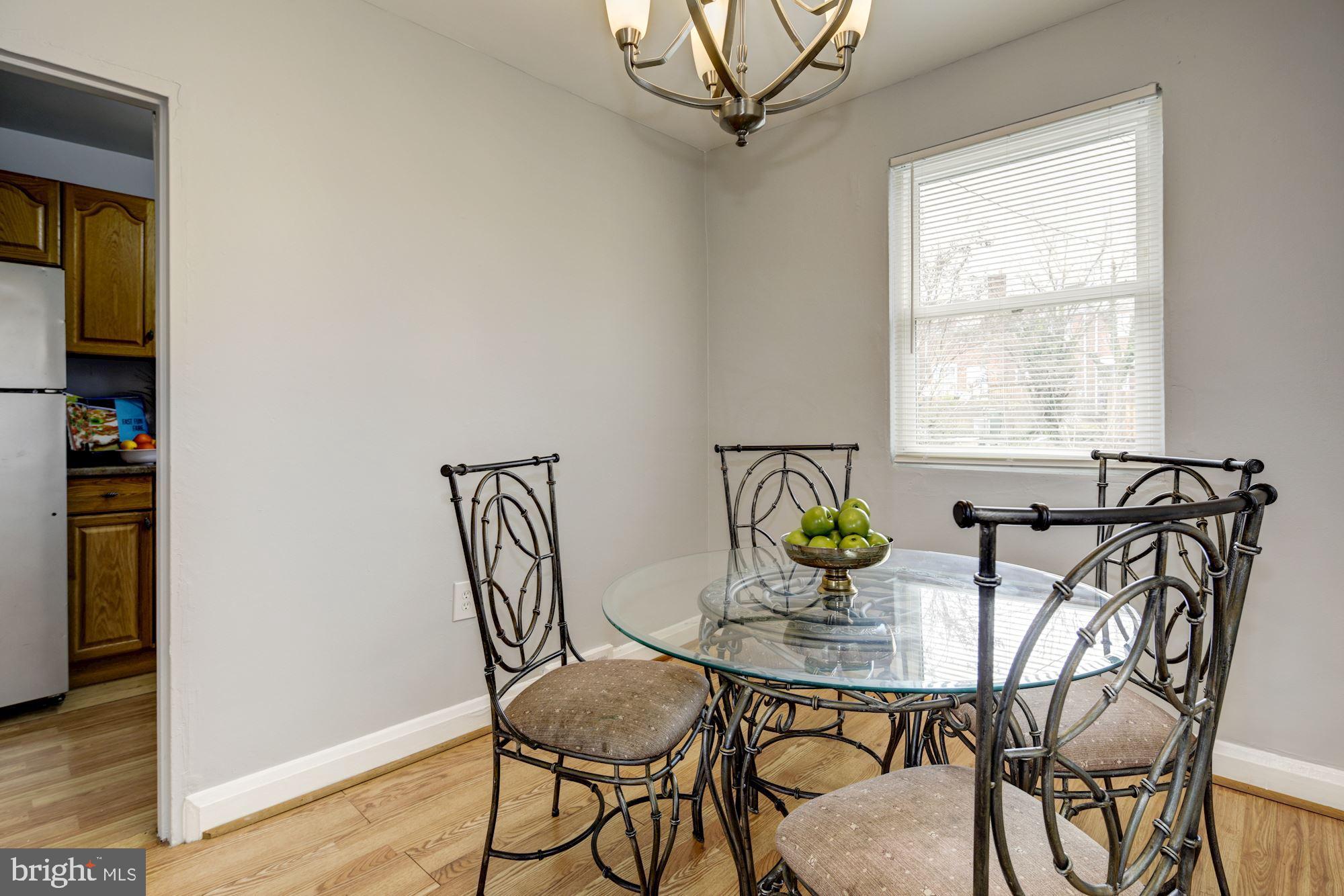 PERRING LOCH - Residential